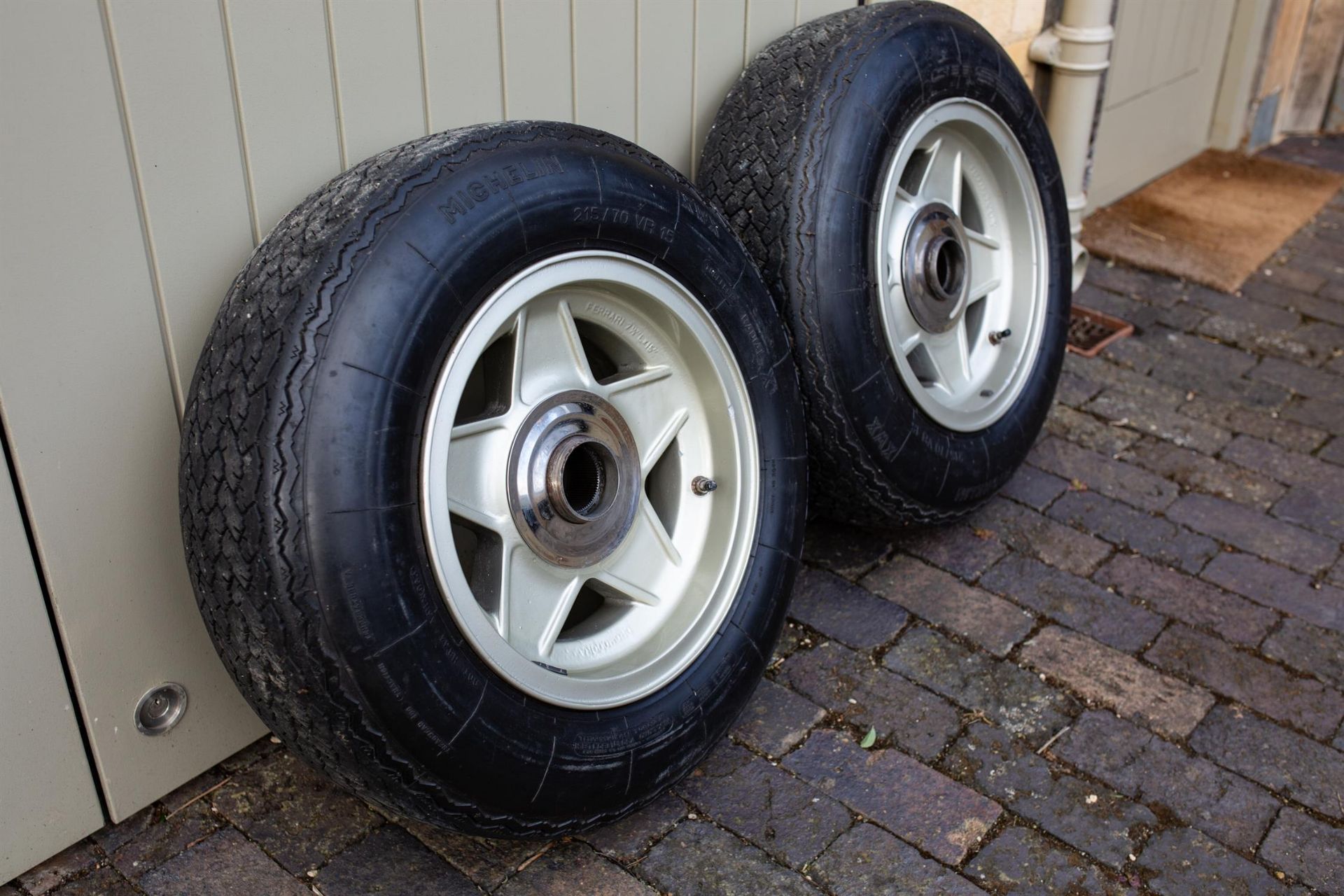 A pair of Ferrari 365 Daytona Rear Wheels - Image 5 of 6