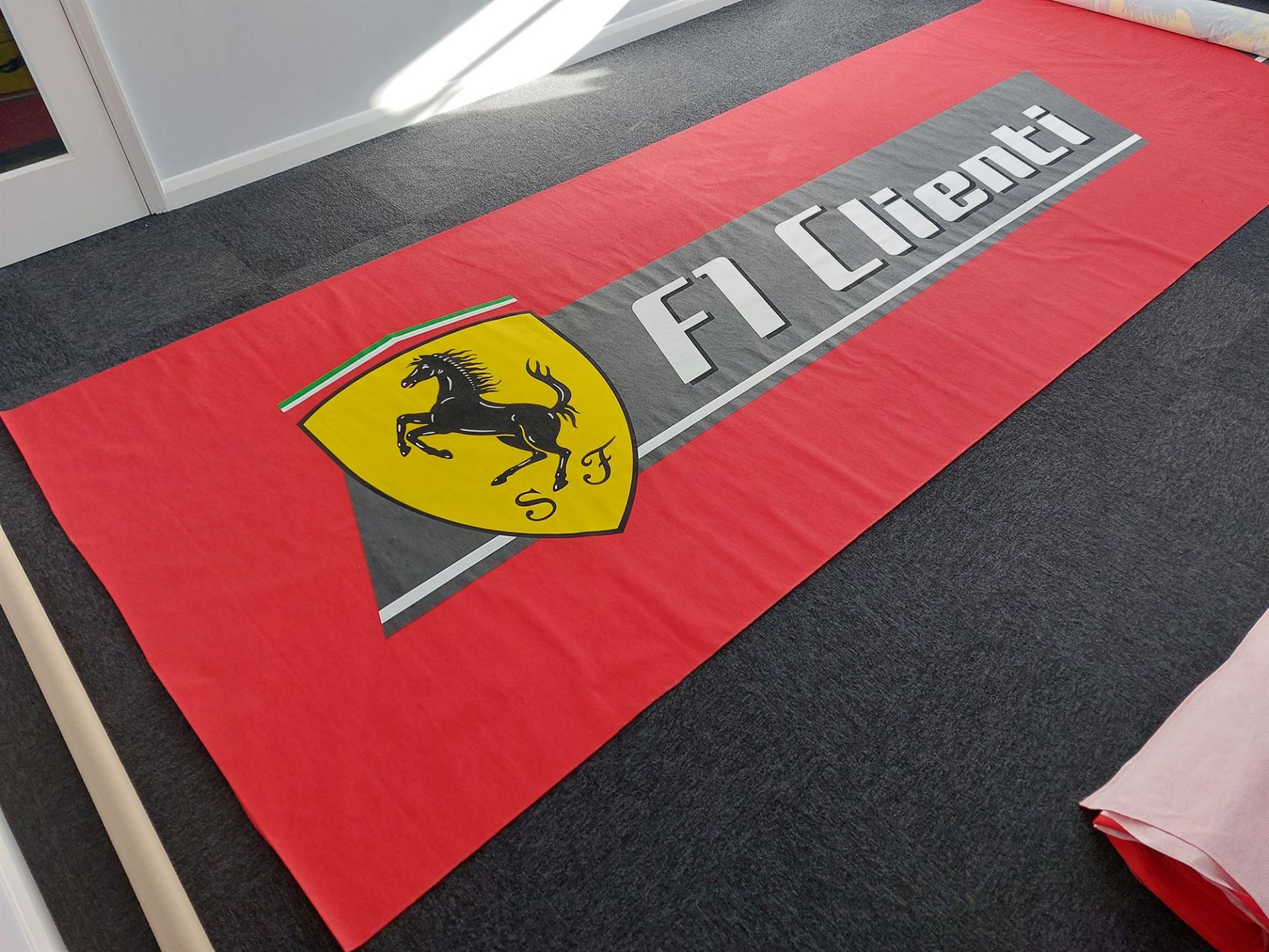 Large Ferrari Formula 1 Clienti Banner - Image 4 of 8