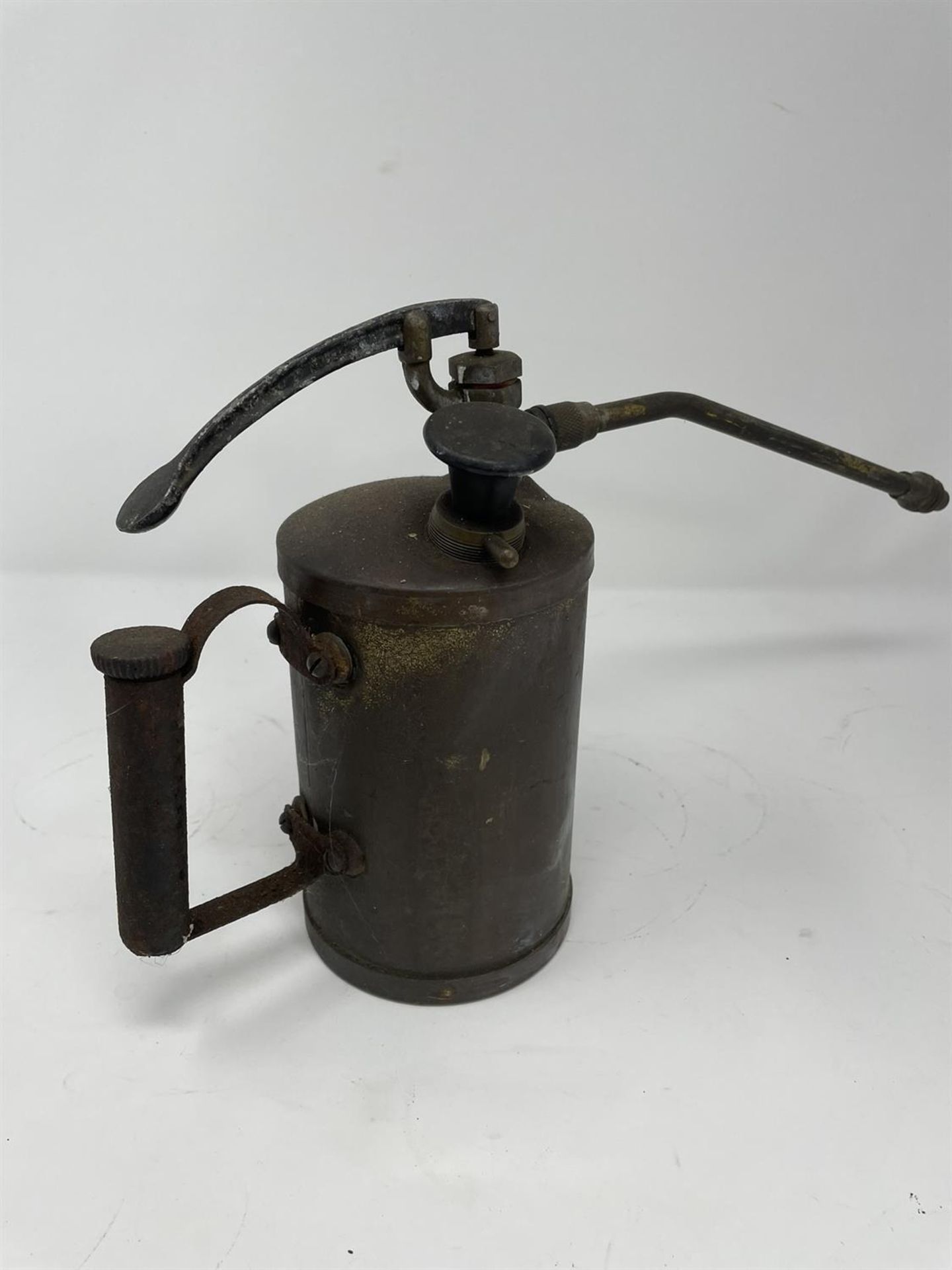 Large Selection of Oil Dispensers - Image 6 of 10