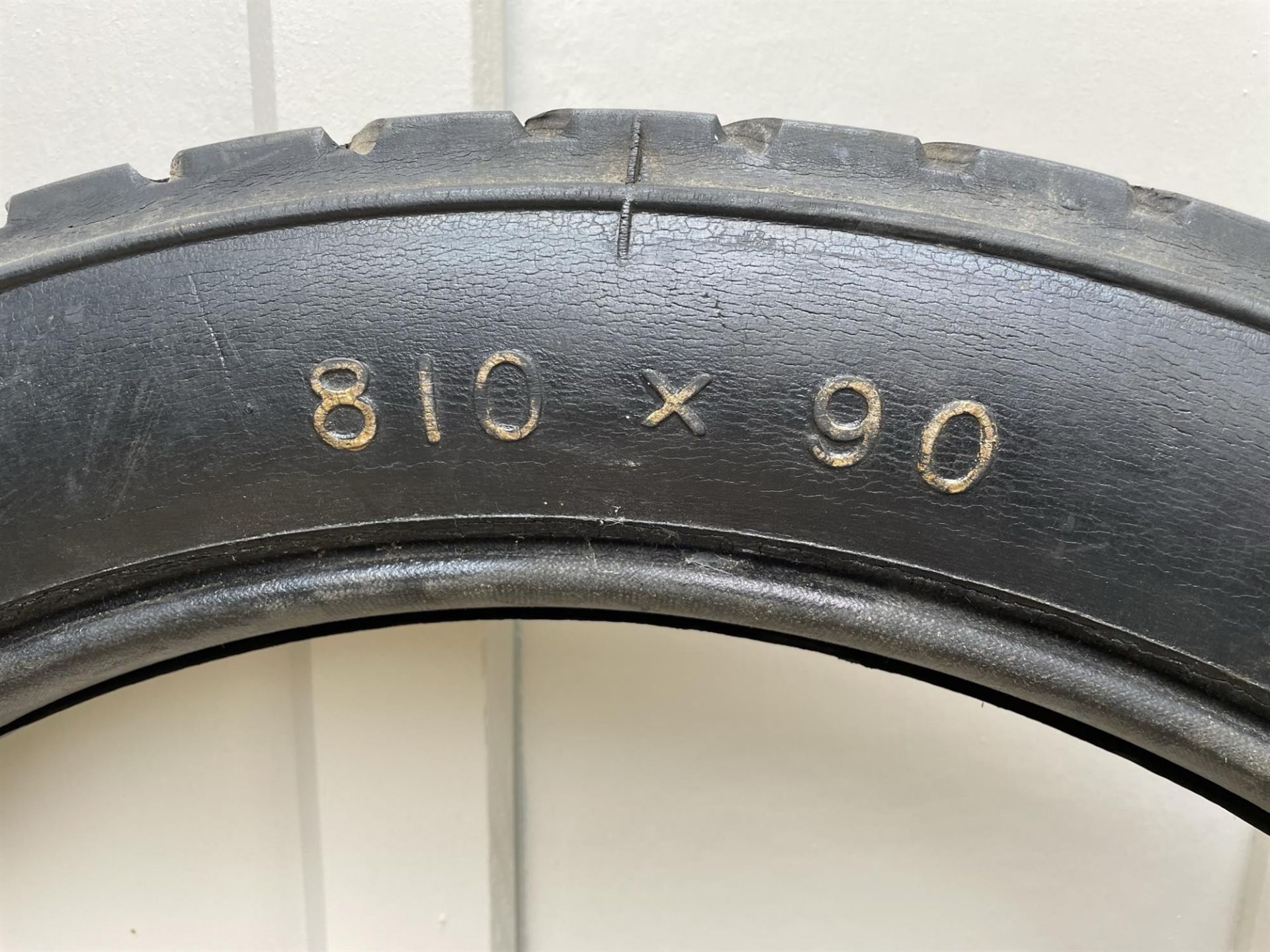Two Vintage Dunlop Cord Road Tyres - Image 4 of 7