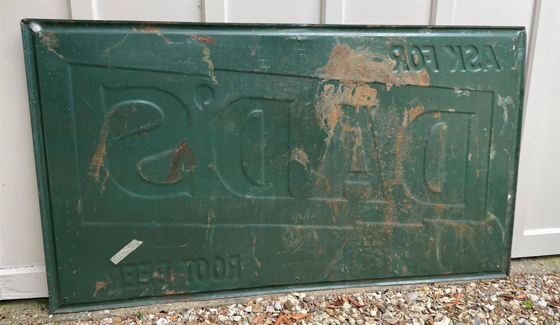 Substantial Period "Dad's Root Beer" Embossed Enamel Sign - Image 8 of 8