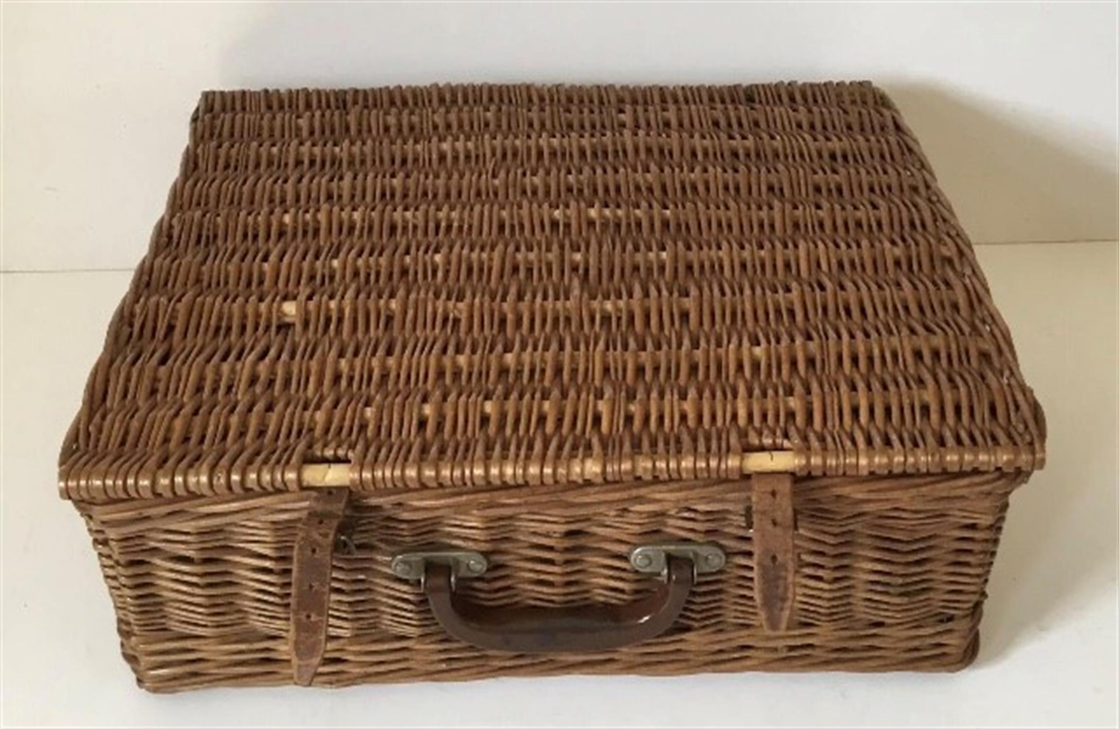 A Delightful Twenties Wicker Picnic Case by Coracle - Image 3 of 10