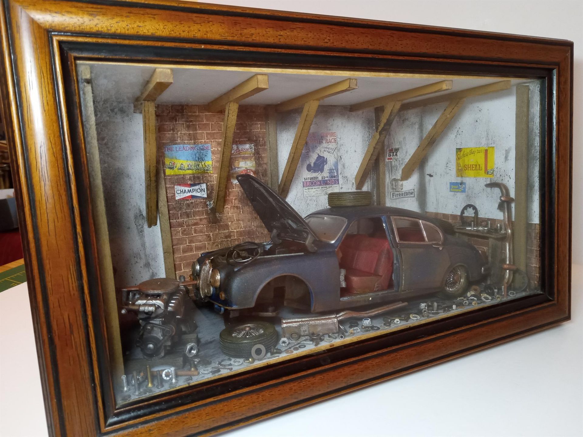 Highly Detailed Jaguar Mark II 3.8 Diorama by Classic Car Art Ltd - Image 6 of 8