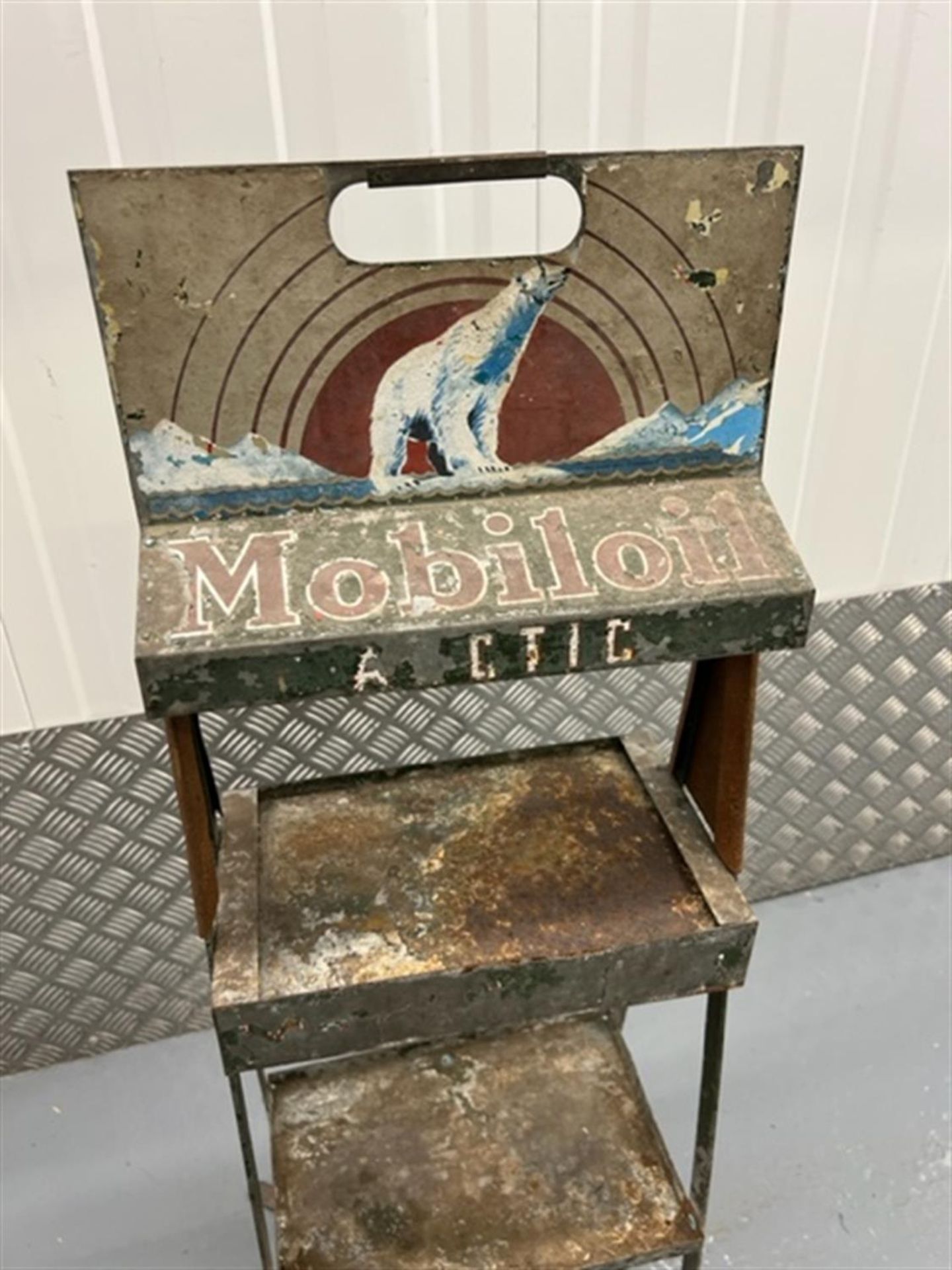 Very Rare c1930s Mobiloil Arctic Oil Metal Display Stand - Image 5 of 7