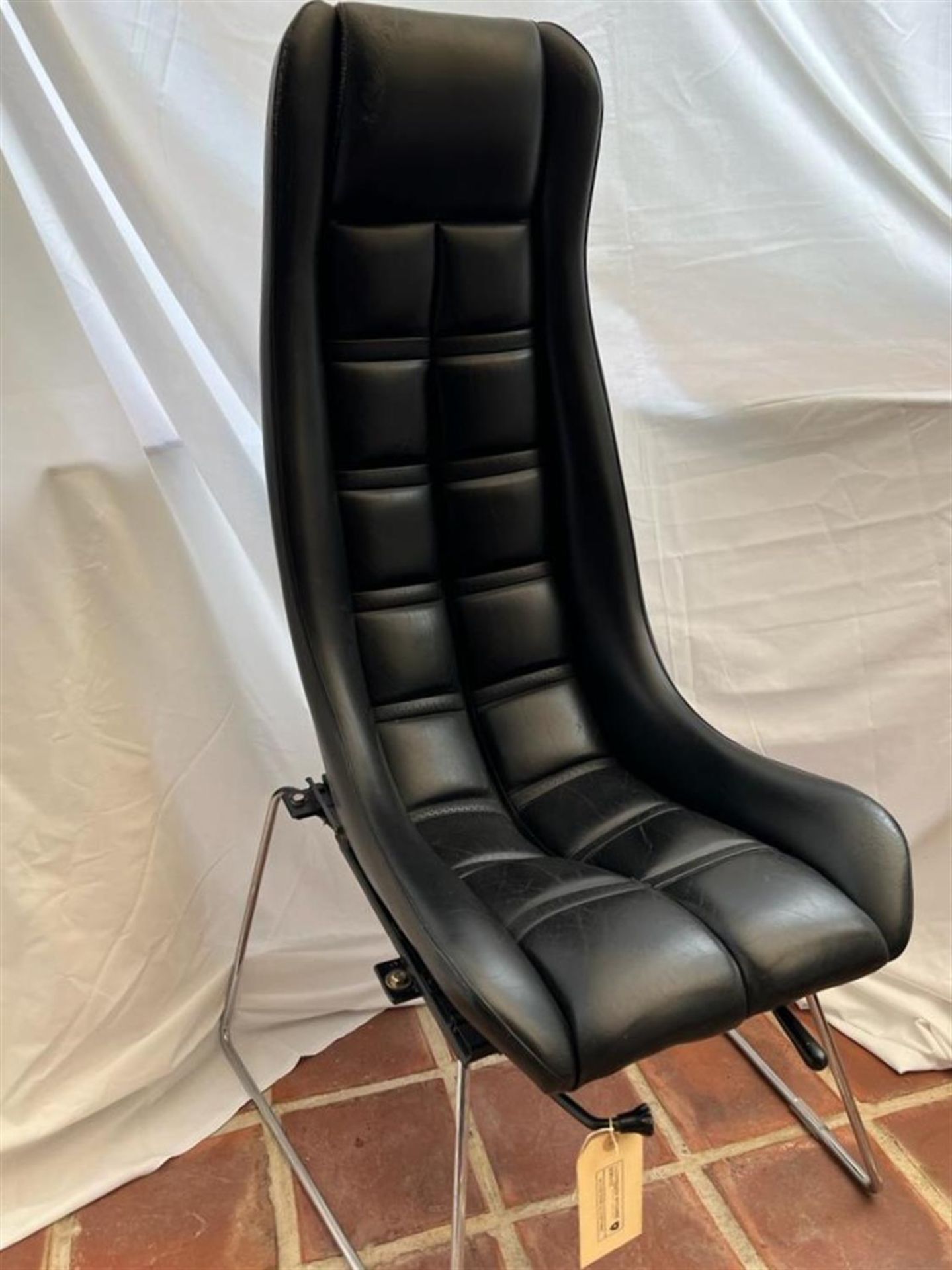 Stylish Black Leather Lamborghini Office Seat - Image 2 of 6