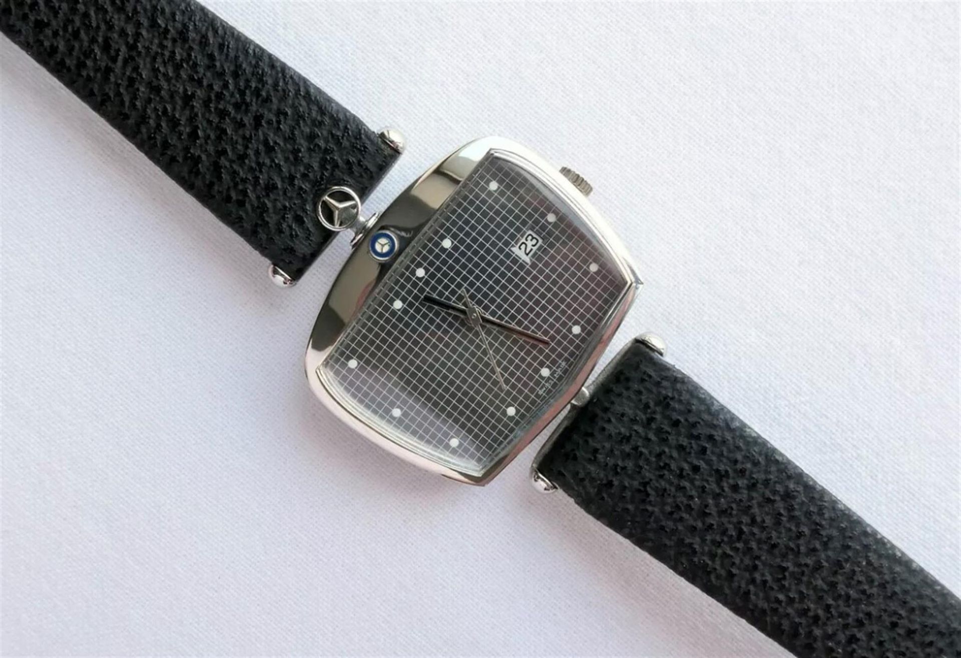 A Rare Mercedes-Benz 'Grille-Head' New Old Stock Wristwatch Evocative of the Famous German Marque - Image 6 of 10