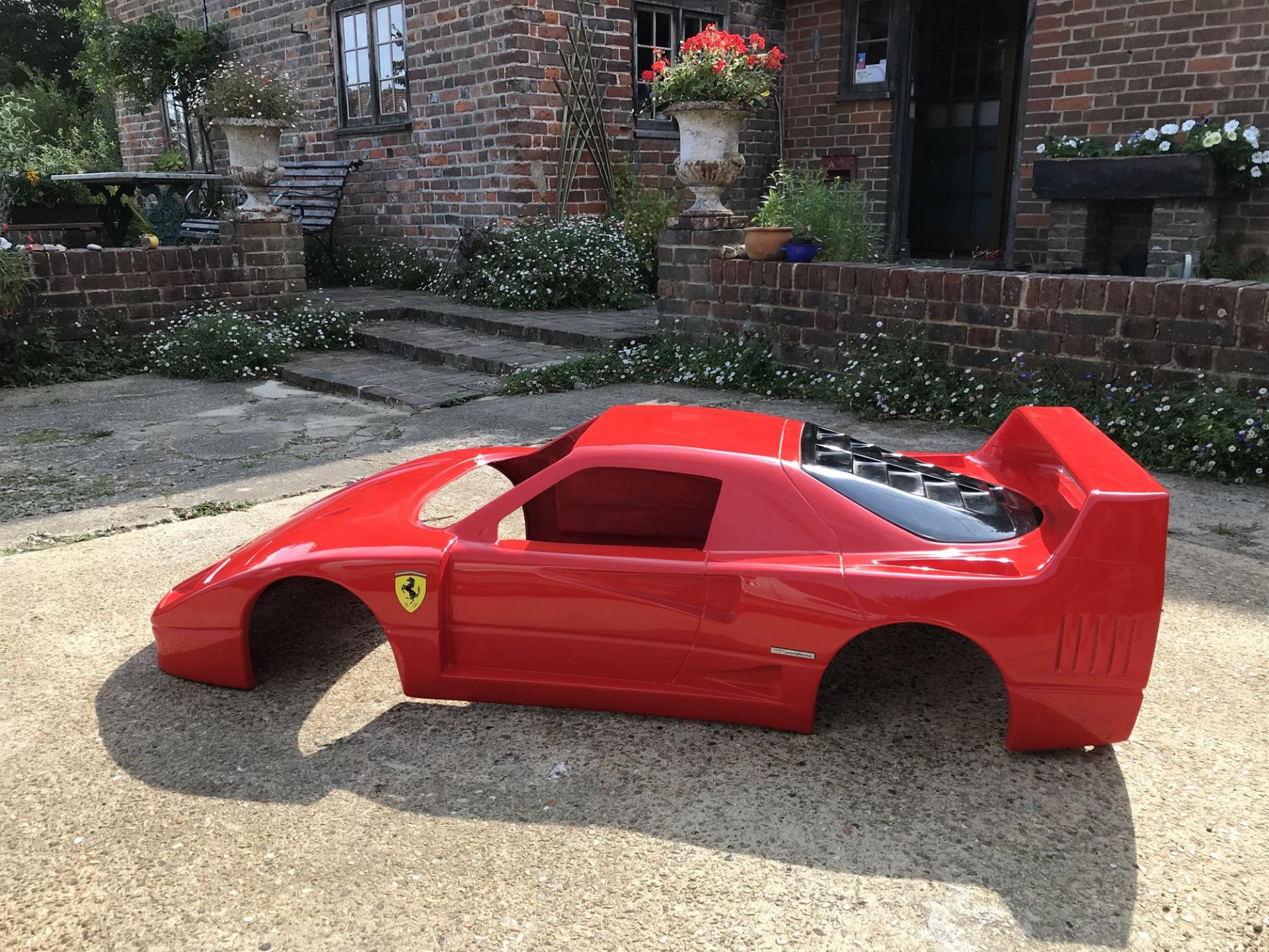 1/3 Scale 'Ferrari F40' Glassfibre Display Model - Image 2 of 8