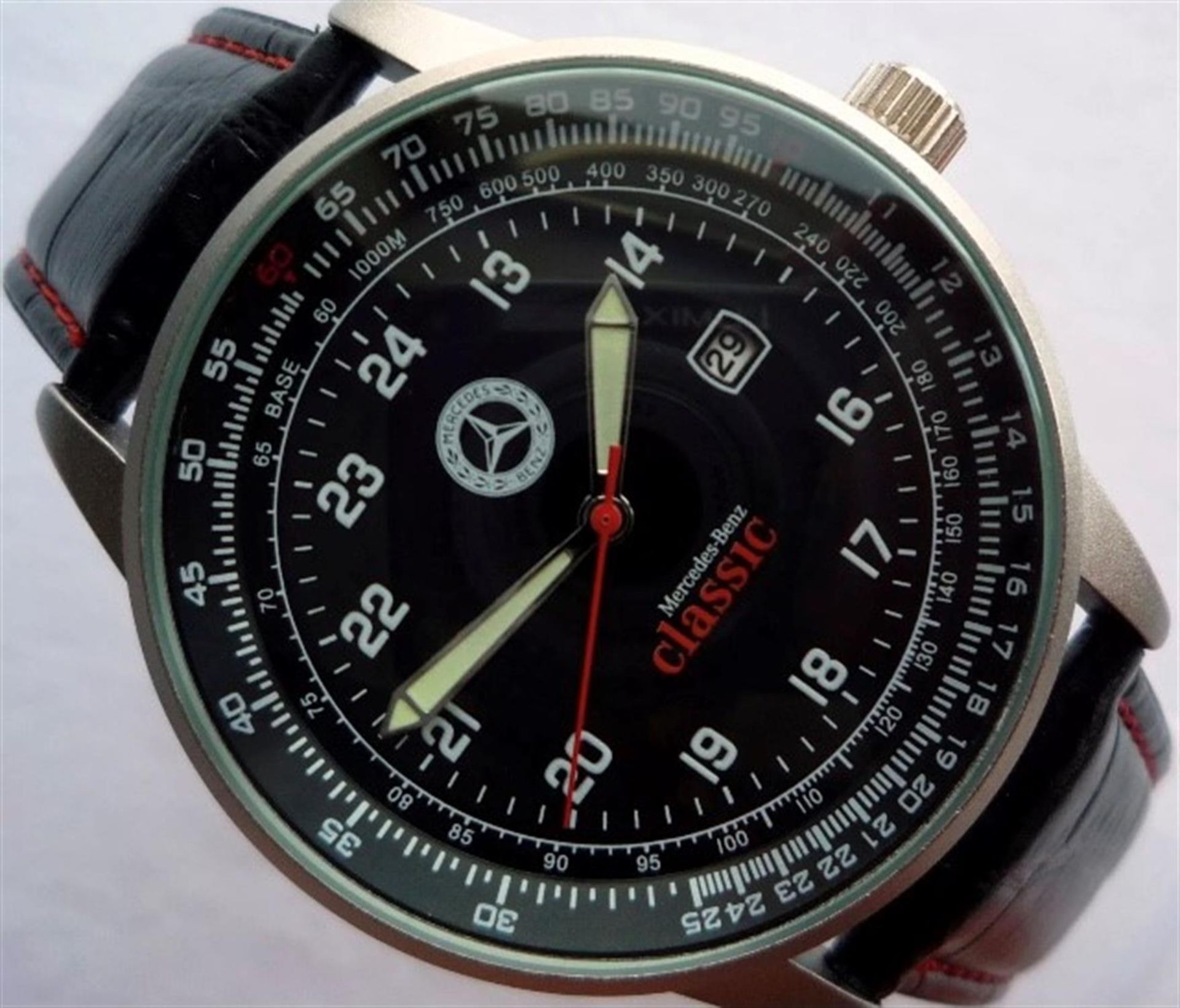 A Mercedes-Benz Classic Aviator New Old Stock Watch c.2015 - Image 2 of 10