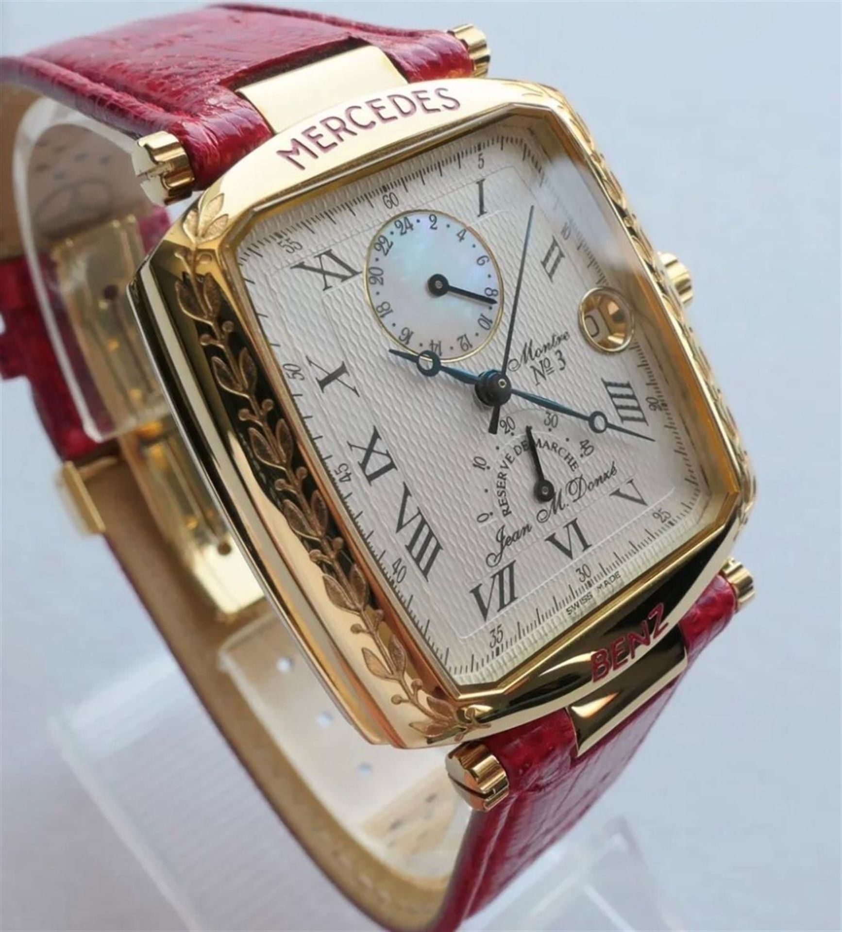 A 18ct Gold-Plated Mercedes-Benz Swiss-Made Automatic Wrist Watch - Image 5 of 10