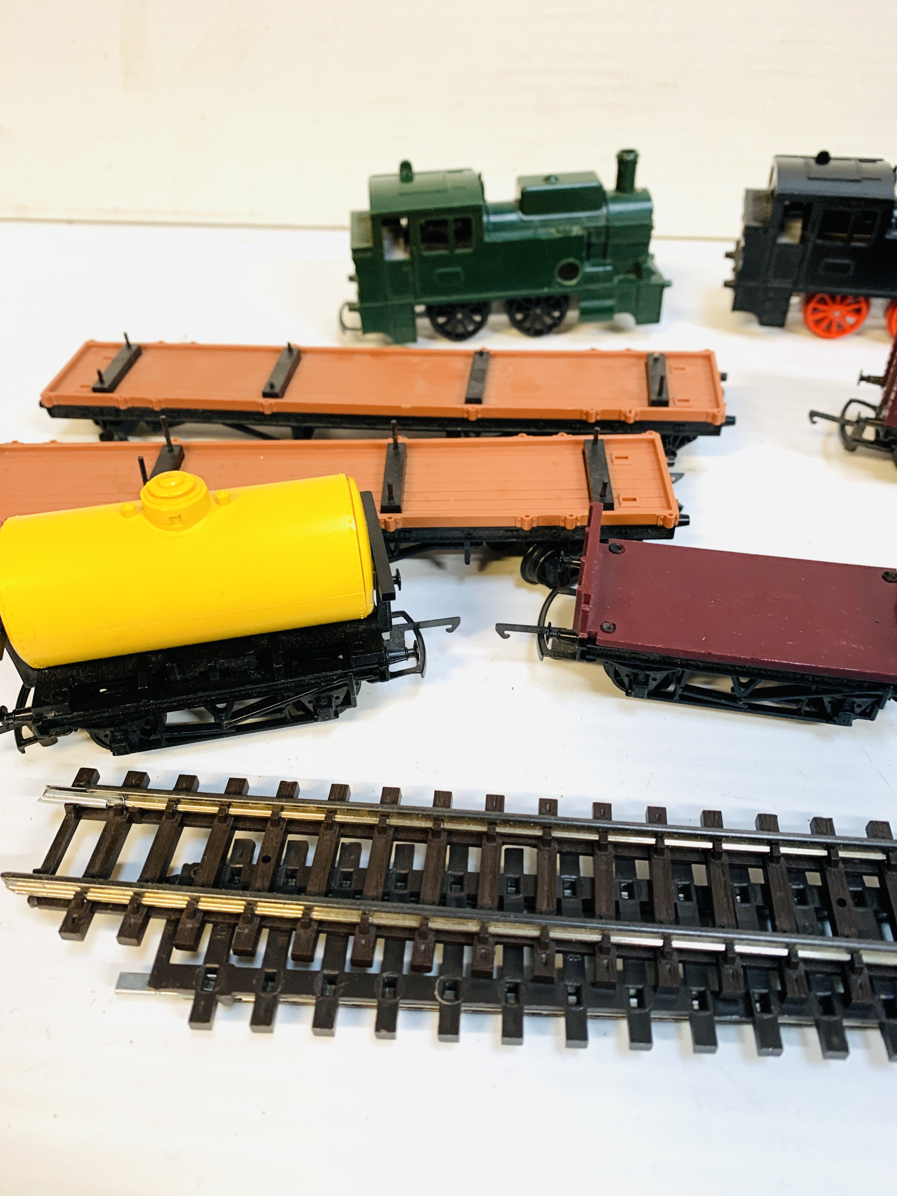 Two clockwork OO gauge locomotives - Image 3 of 4