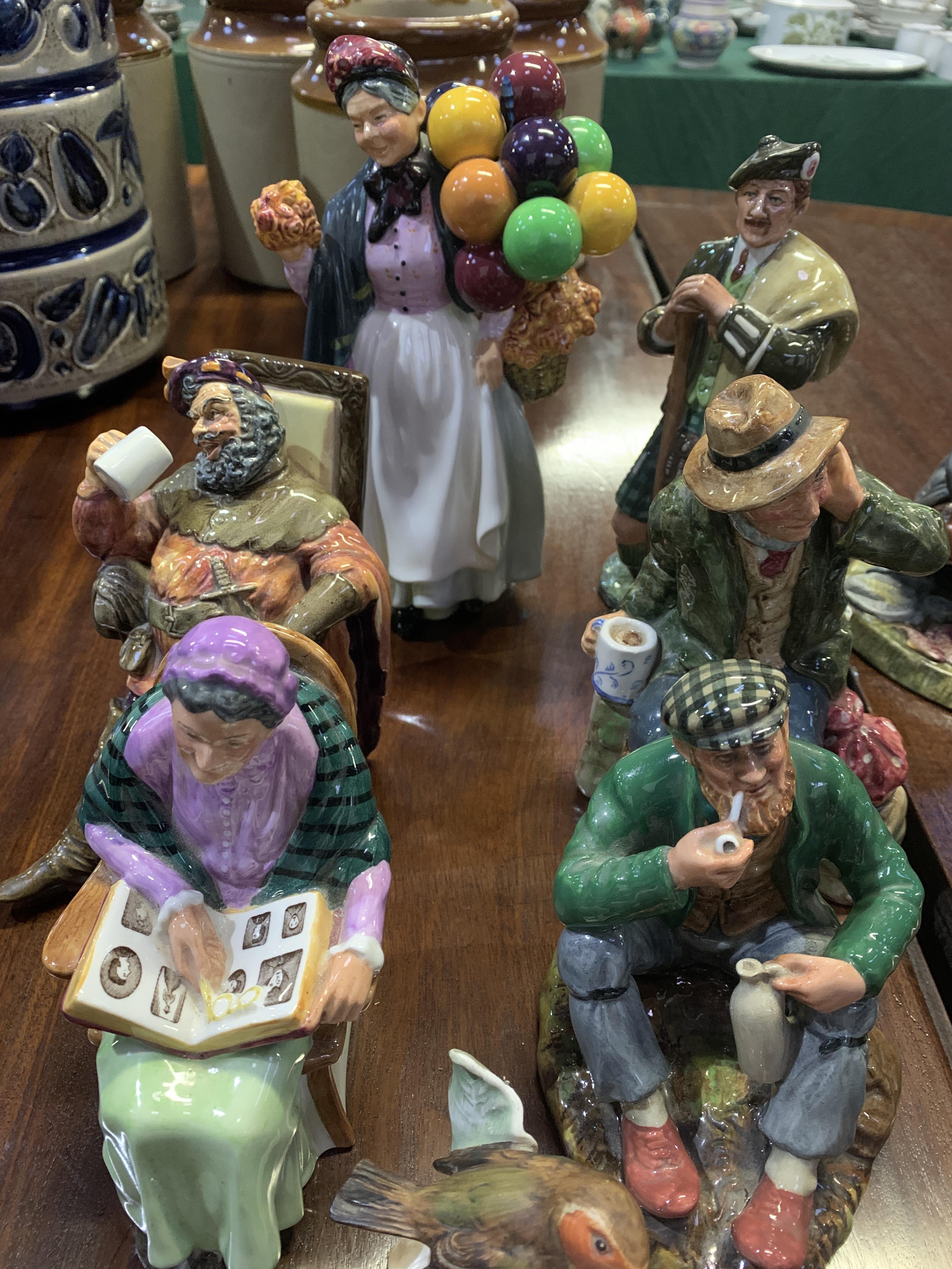 Collection of twelve Royal Doulton figurines - Image 3 of 8