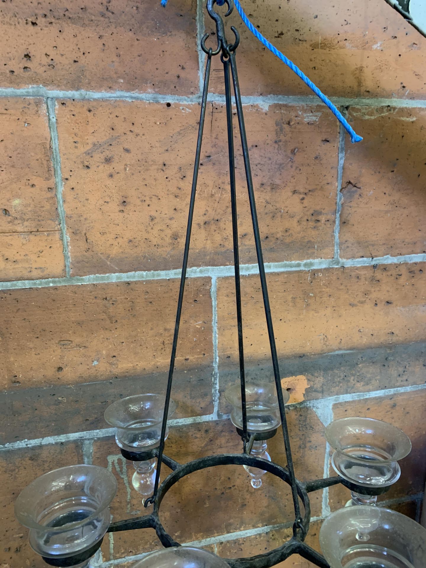 Metal six branch candle holder, together with two other candle holders - Bild 2 aus 6