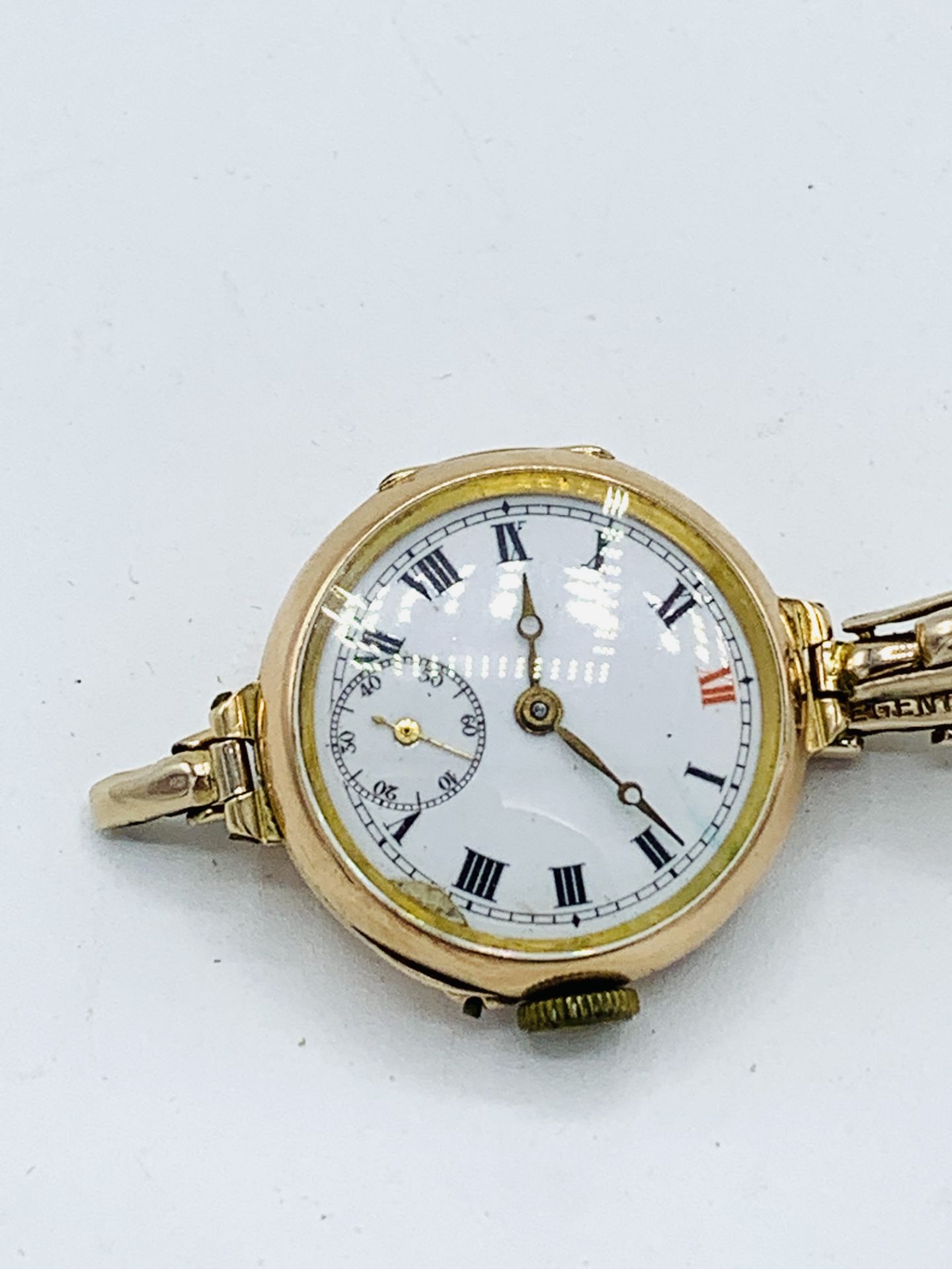 Swiss made 9ct gold case manual wind wrist watch - Bild 4 aus 4
