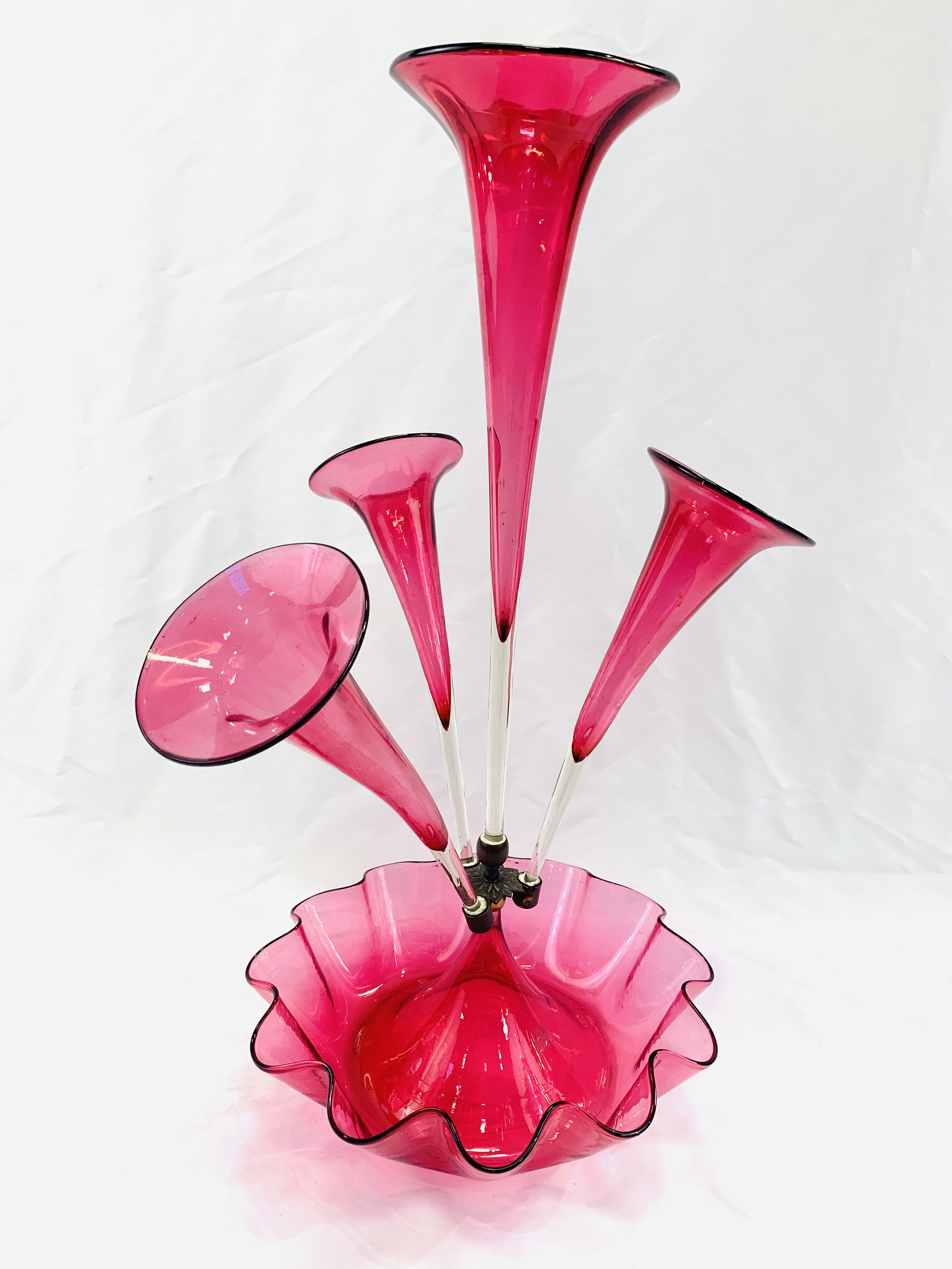 Victorian cranberry glass epergne - Image 3 of 3