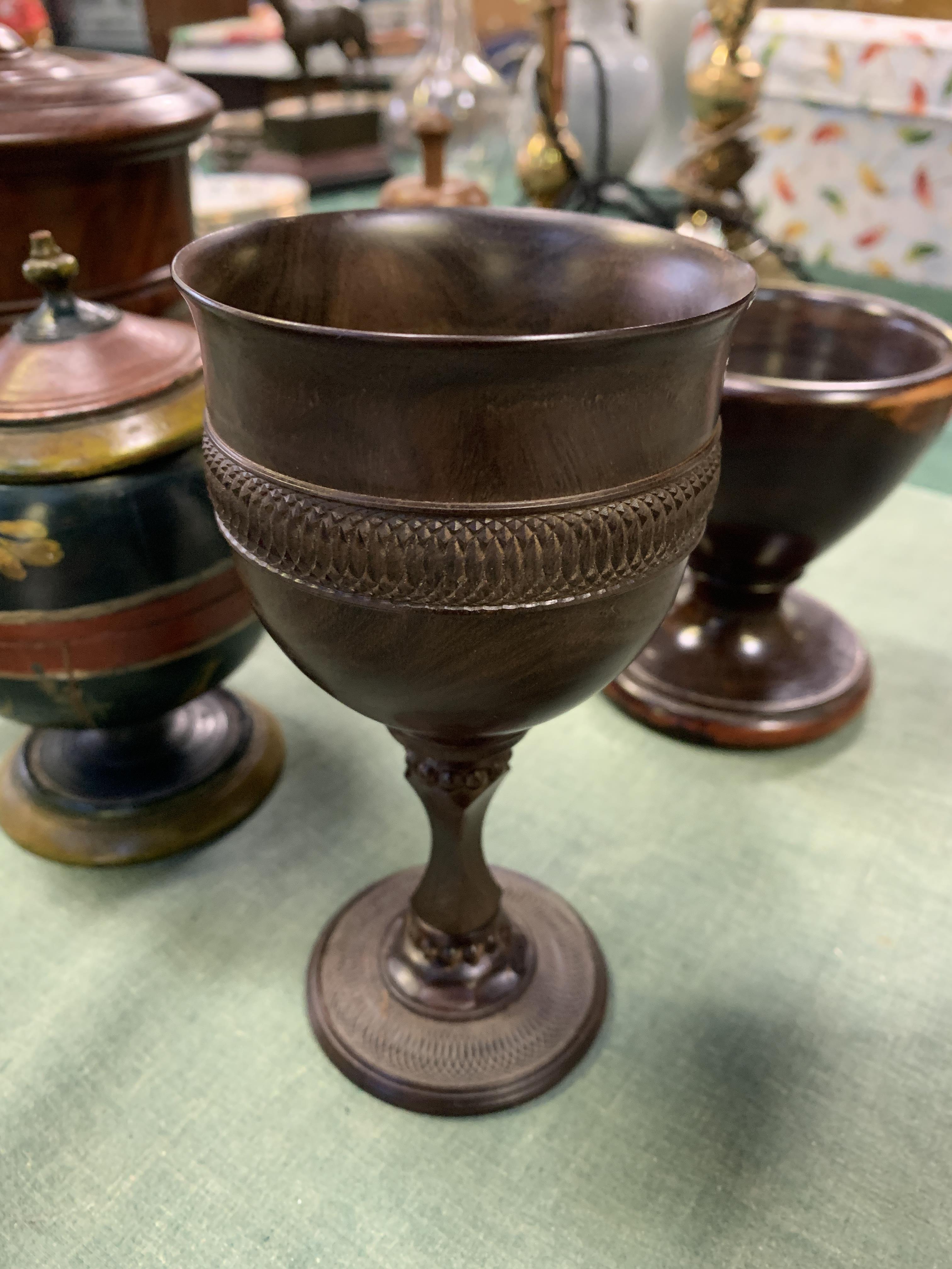 Collection of treen including a walnut wassail bowl and cover - Image 2 of 6