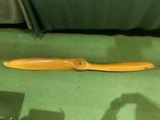 Laminated wood propellor blade
