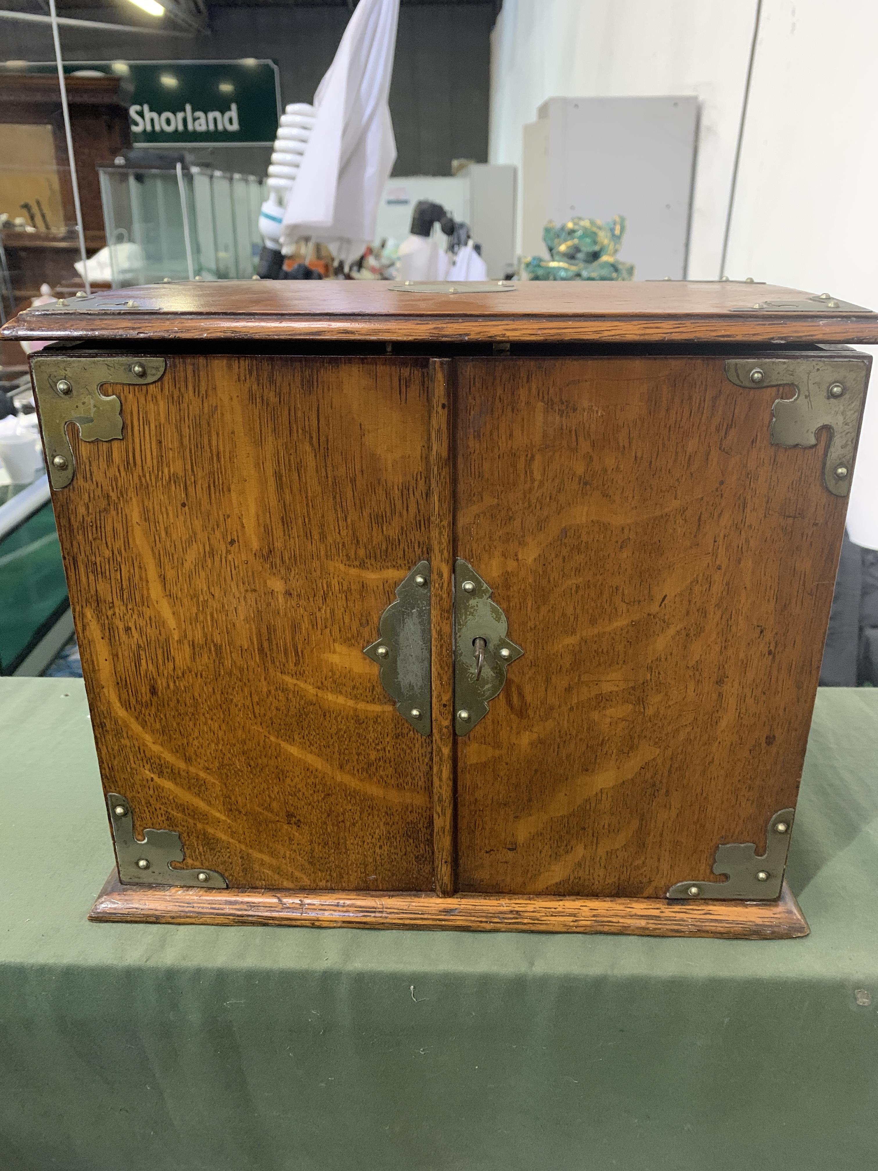 Nickel mounted oak smoker's box - Image 6 of 6