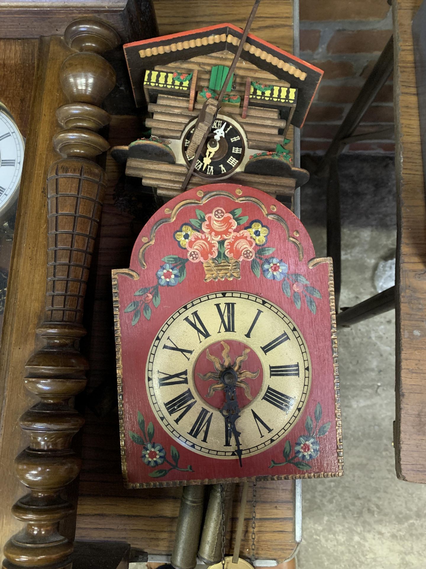 Universal pendulum wall clock, together with two other clocks - Image 3 of 4