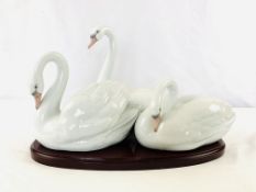 Lladro group of three swans