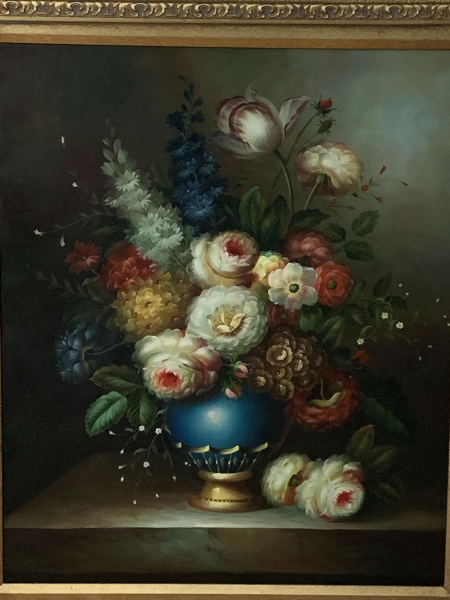 Heavy ornate gilt framed oil on canvas of still life flowers in vase, signed F Susan - Image 2 of 3