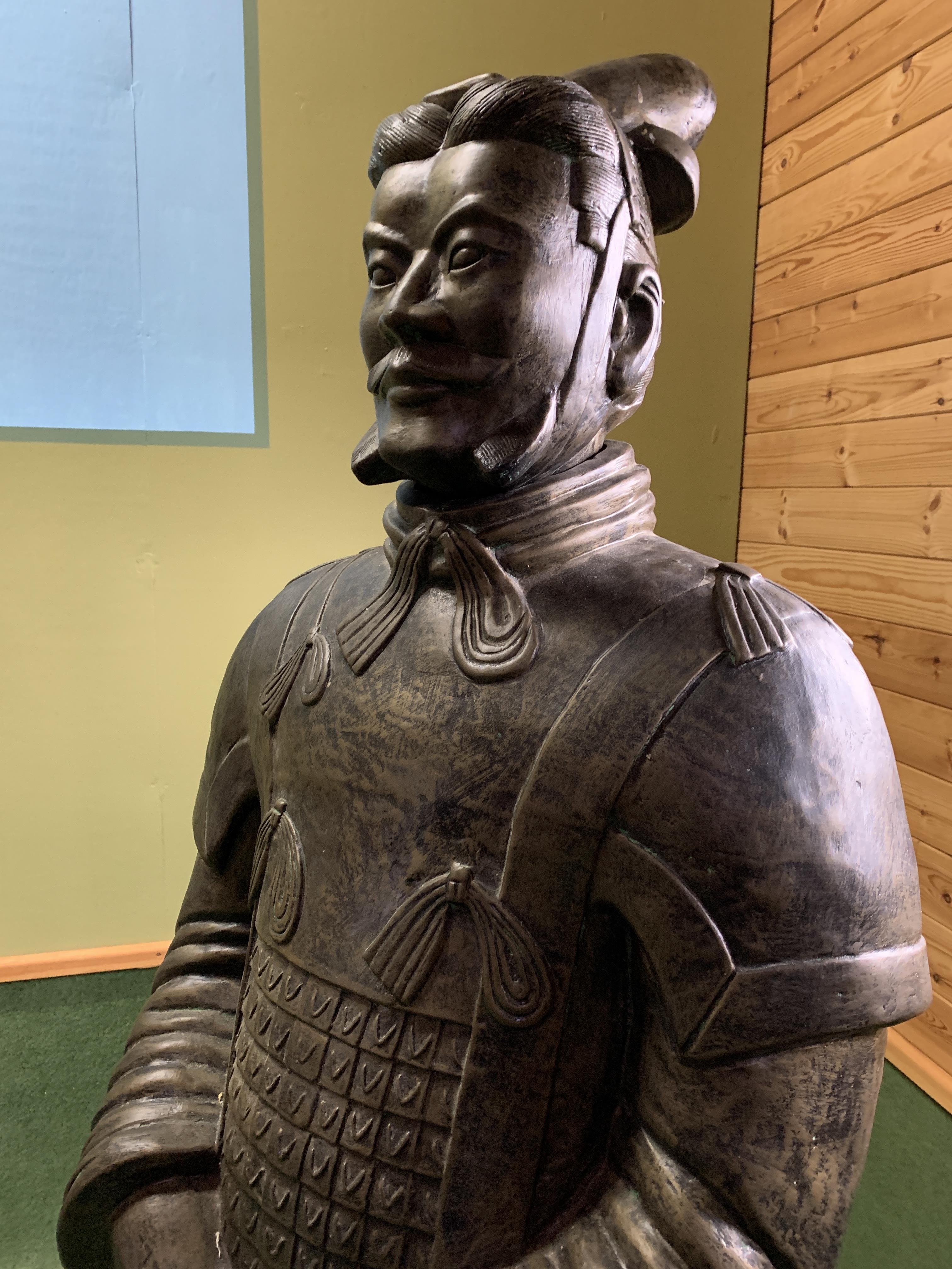 A Qin style terracotta figure of a high ranking officer - Image 3 of 6