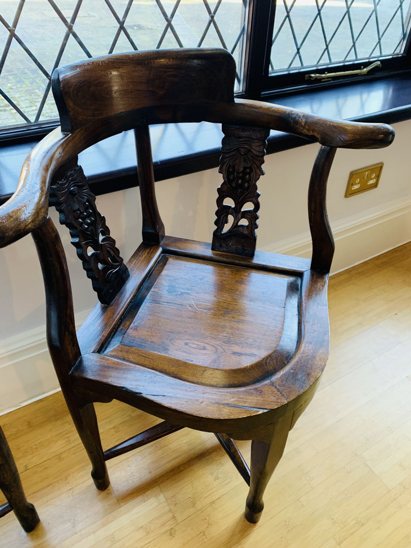 Pair of corner elbow chairs - Bild 2 aus 5