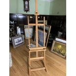 Daler Rowney wooden artist's easel