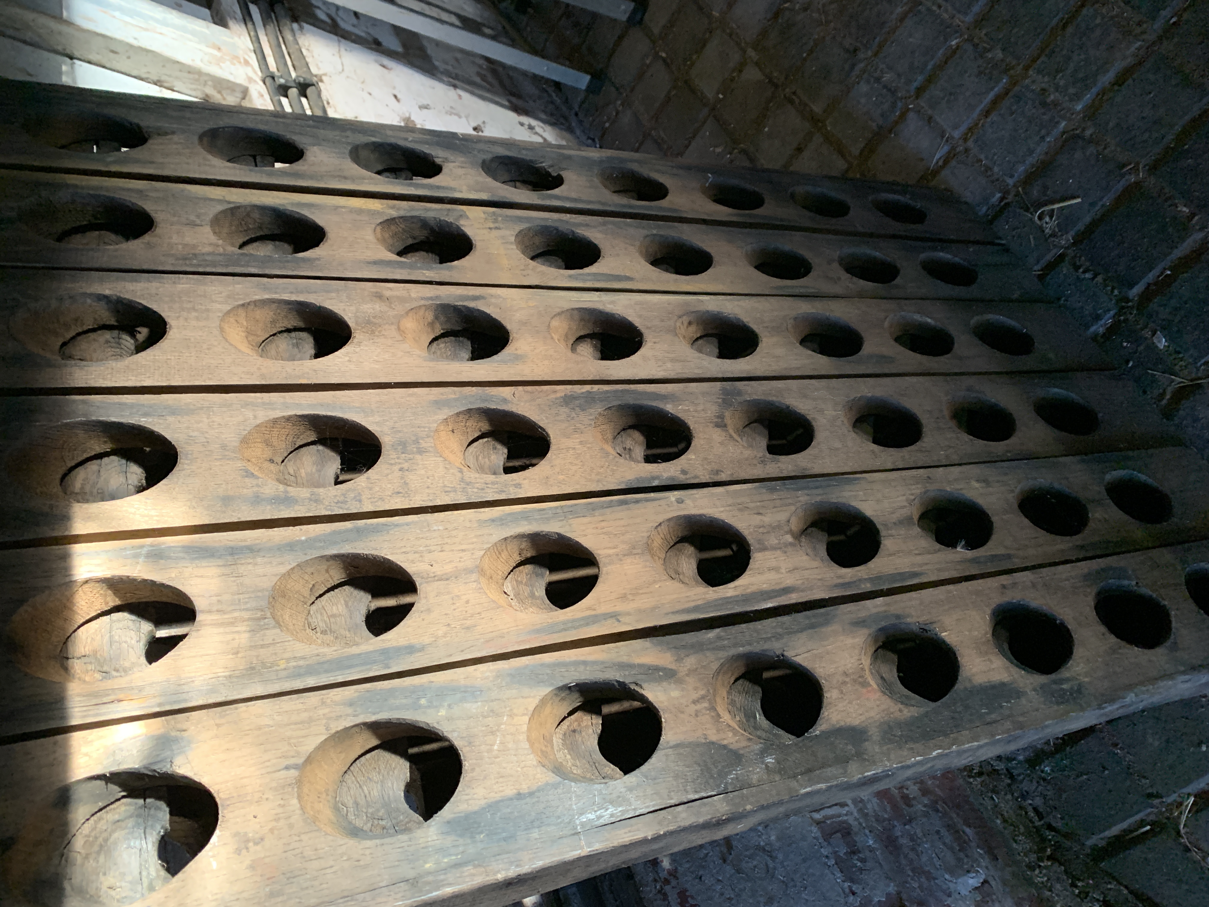 Wooden 'A-frame' bottle rack - Image 5 of 5