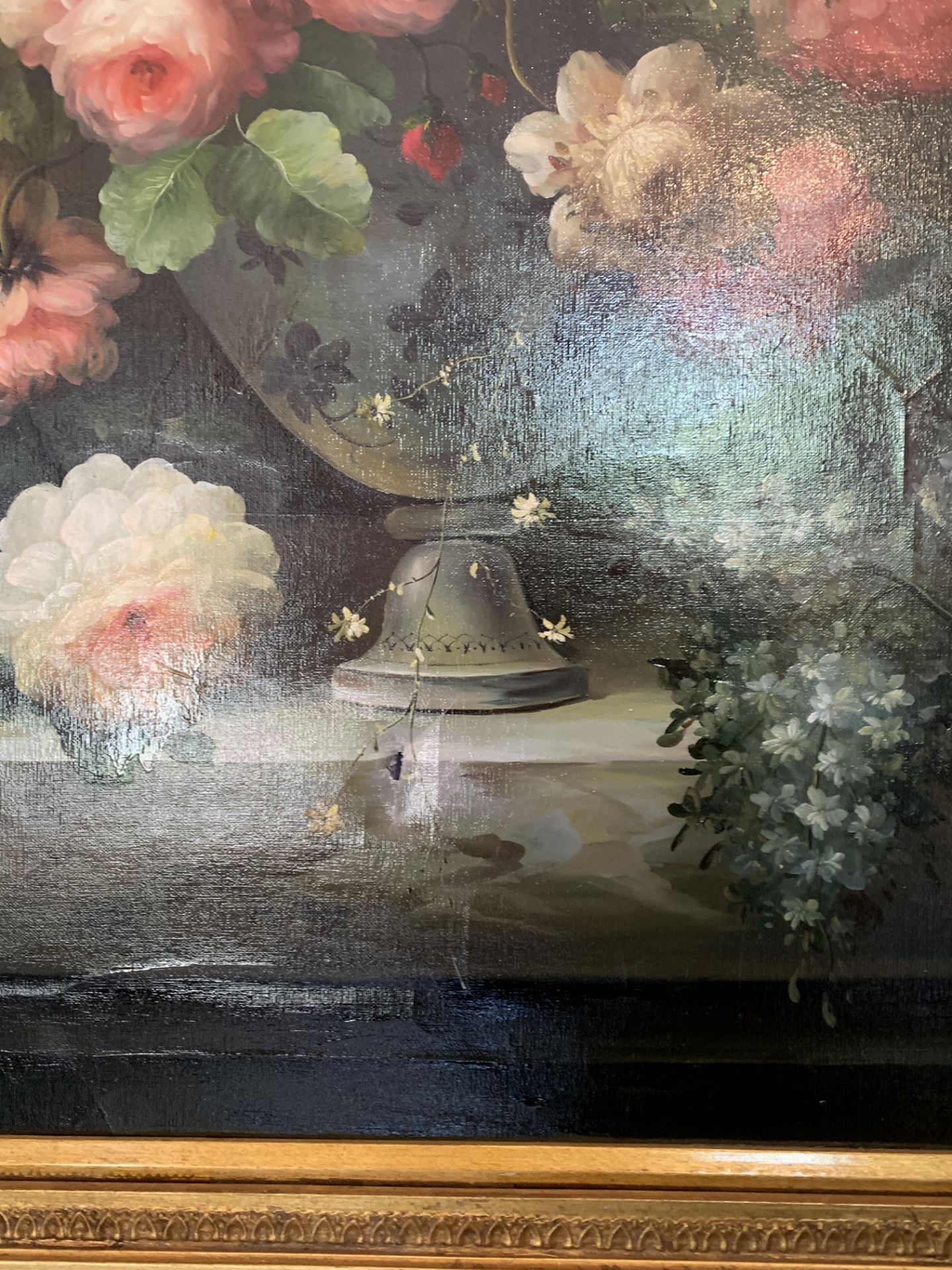 Large gilt framed oil on canvas still life flowers - Image 3 of 4