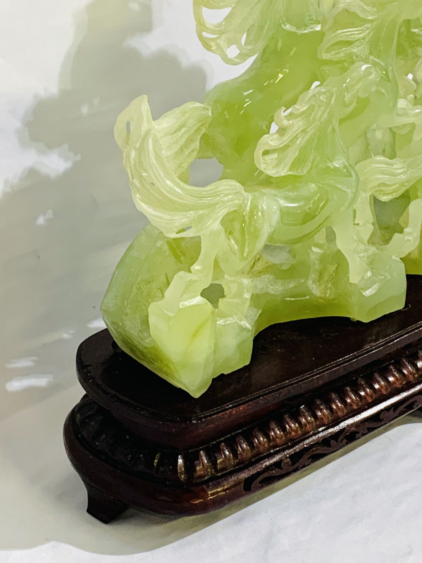 Jade carving of the eight horses of the Emperor Mu Wang - Image 8 of 11