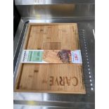 Double sided carving board