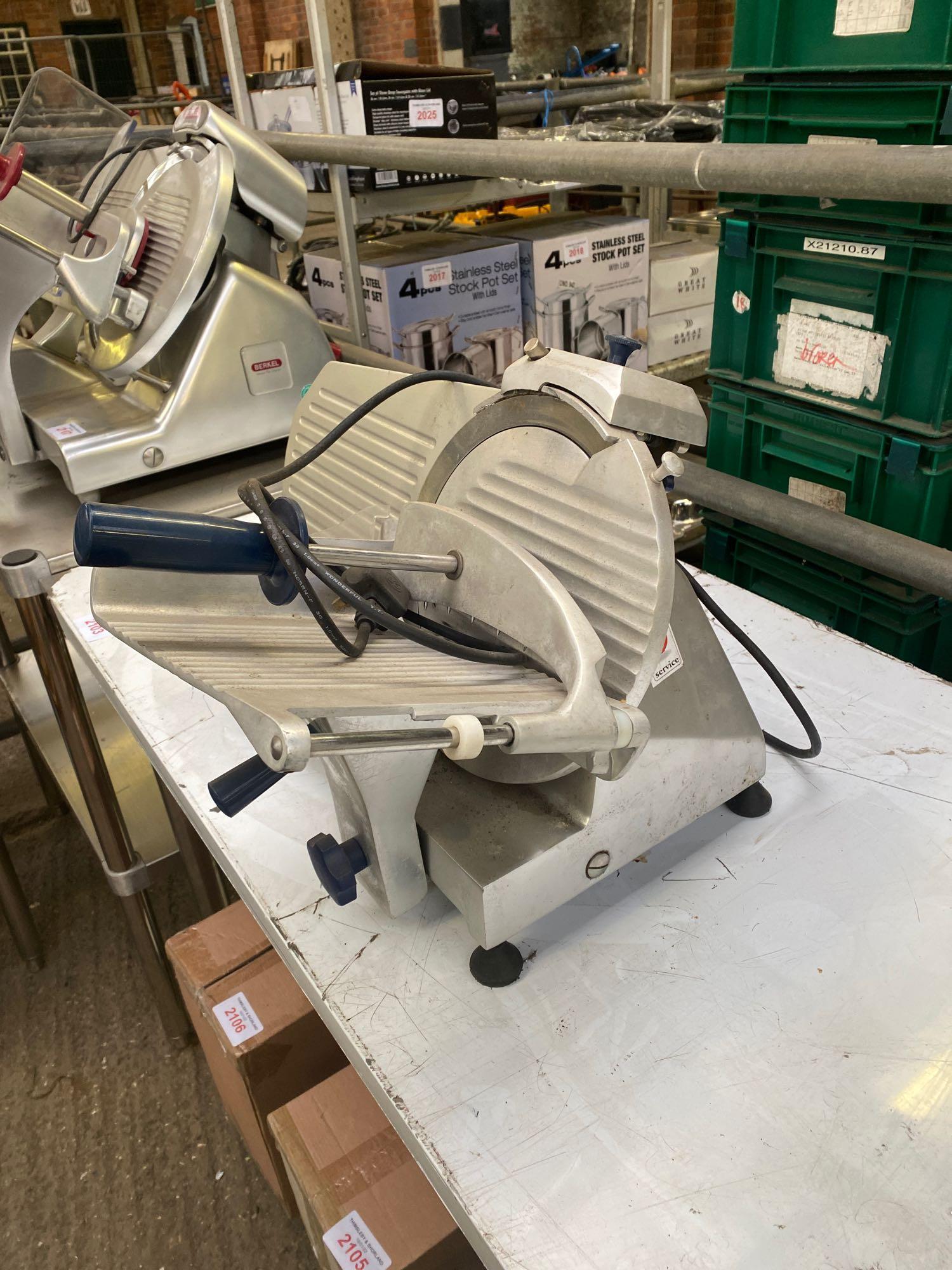 Stresa 250 meat slicer 240v