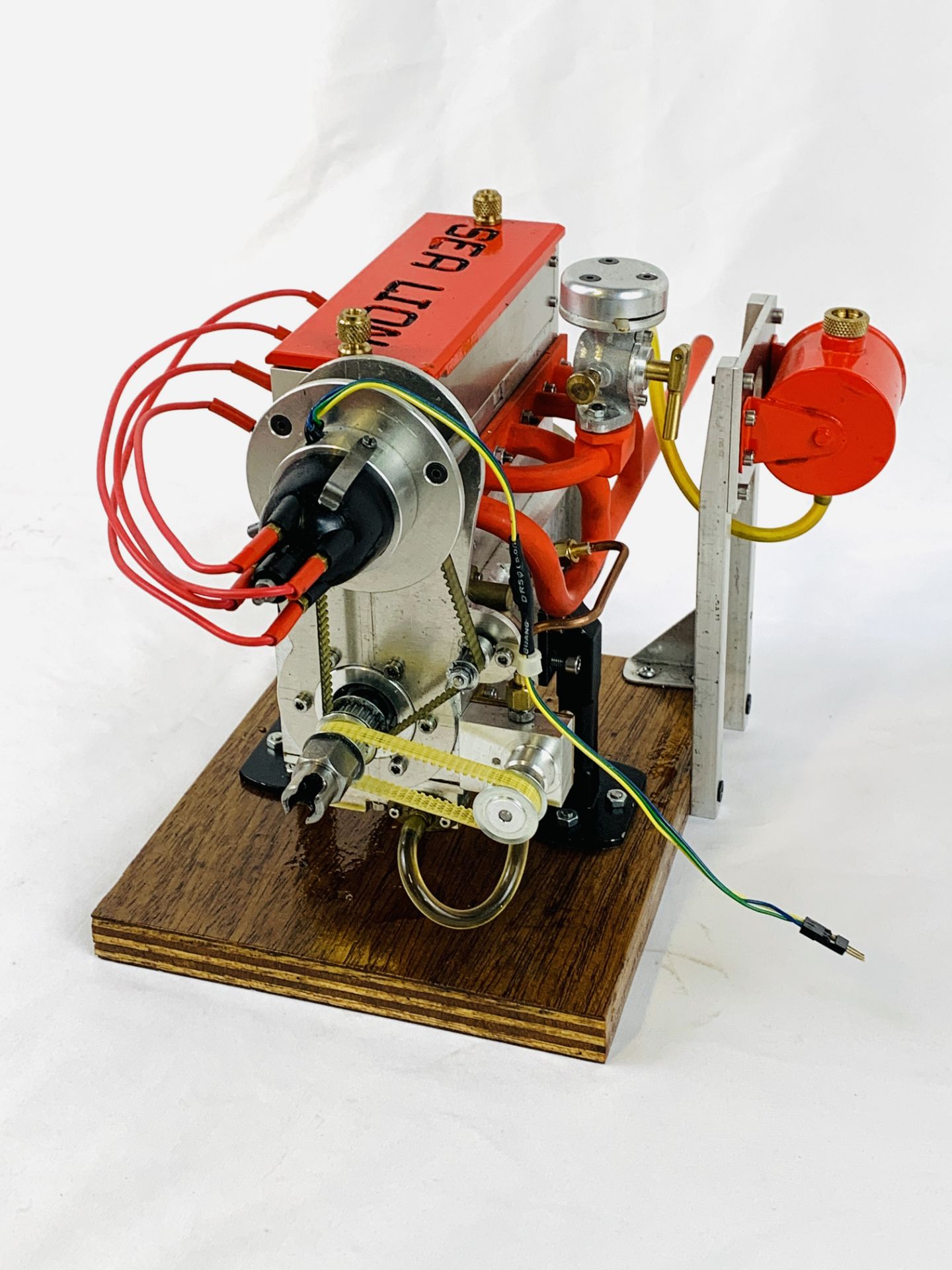 Sea Lion 30cc overhead valve 4 cylinder engine - Image 3 of 6
