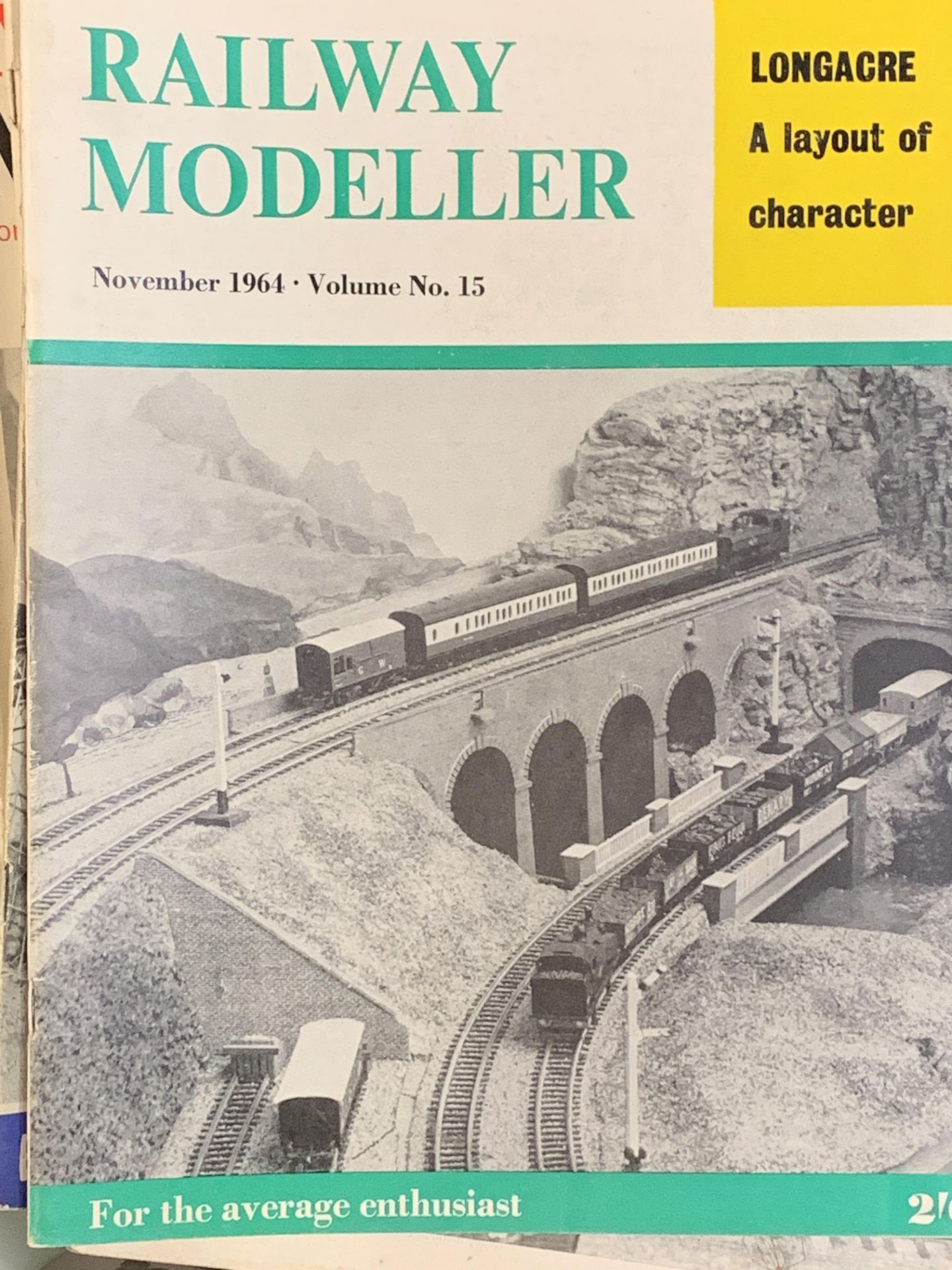Large quantity of Railway Modeller magazine, together with a few other Railway Modelling magazines - Bild 2 aus 2