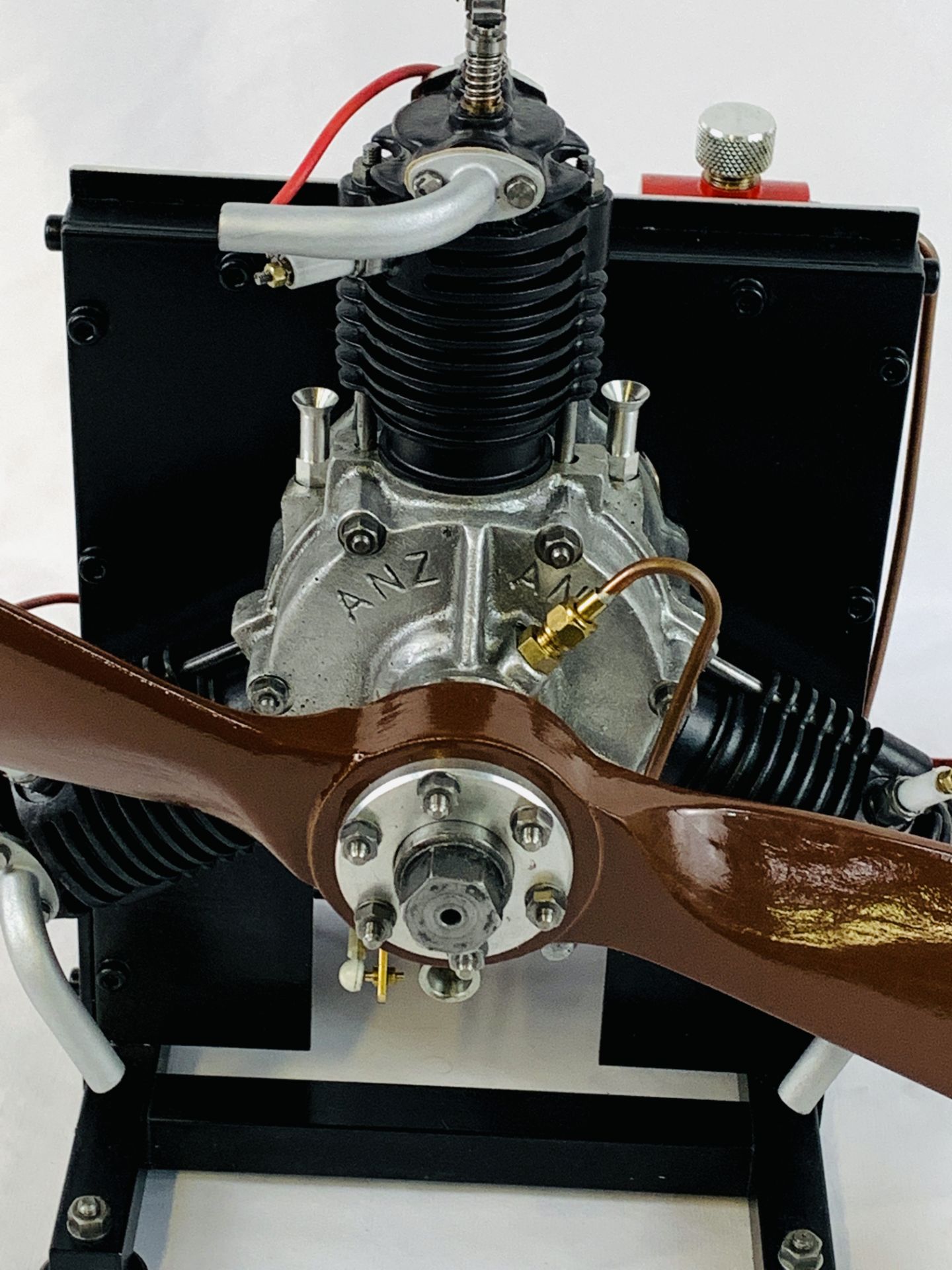 1/4 scale model of the Anzani Y type 30HP 1910 radial engine - Image 2 of 4