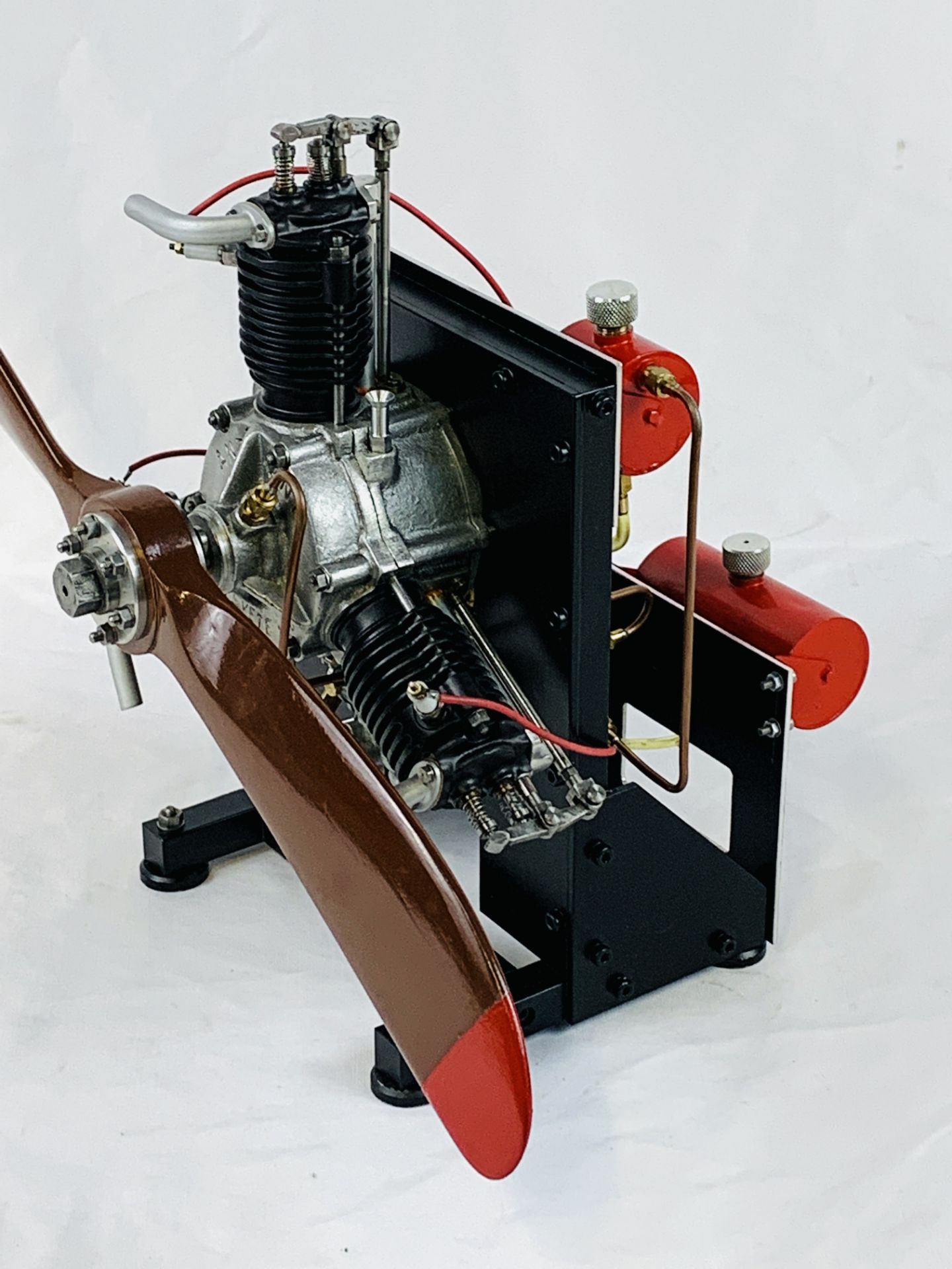 1/4 scale model of the Anzani Y type 30HP 1910 radial engine - Image 3 of 4