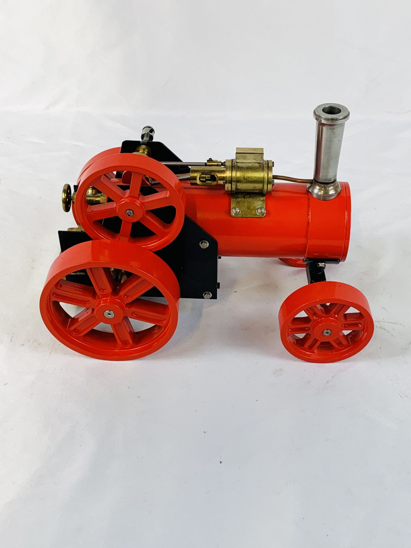 Model steam traction engine. - Image 2 of 3