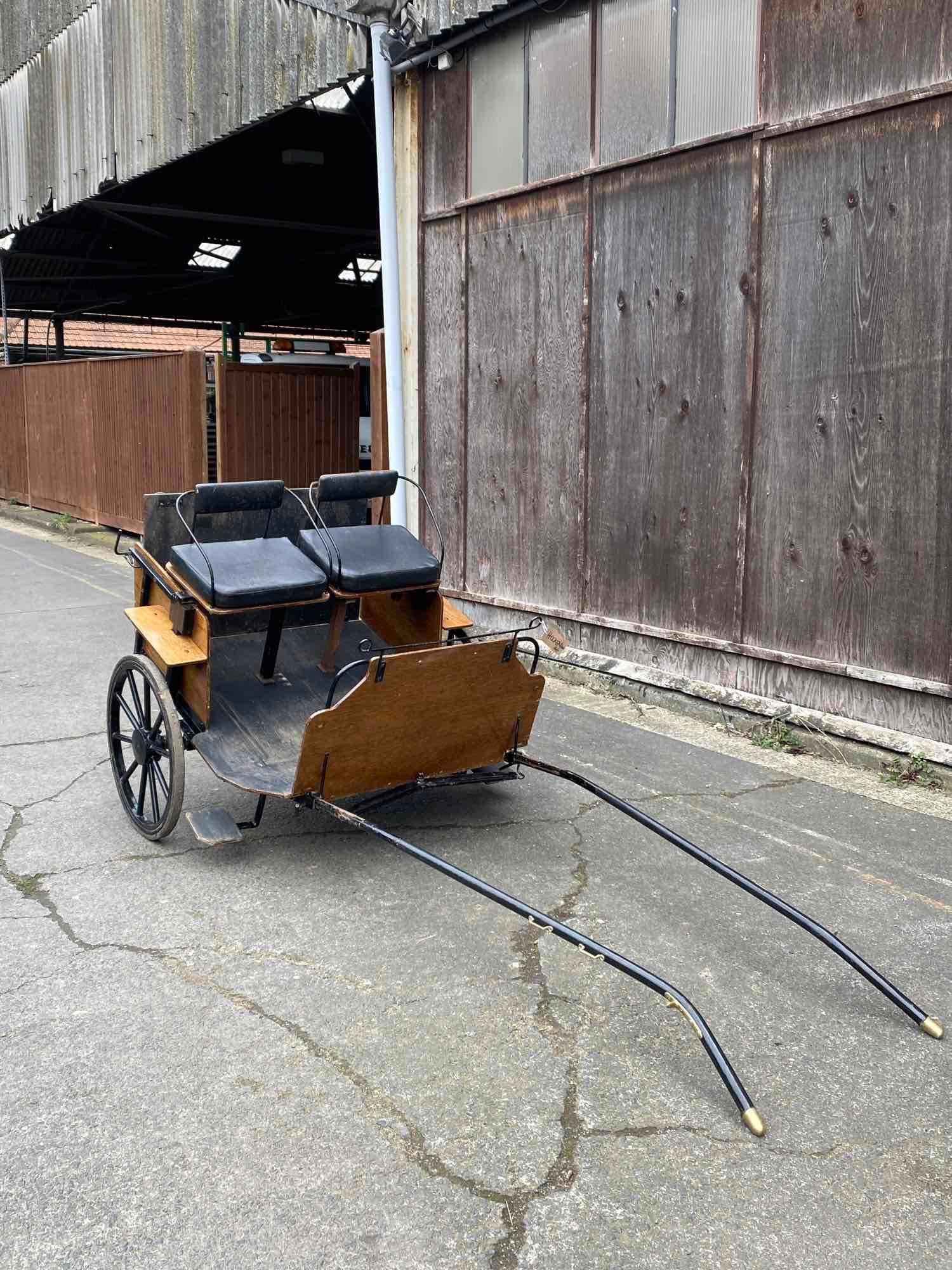 2 WHEEL PLEASURE VEHICLE suitable for a disabled driver - Image 8 of 8