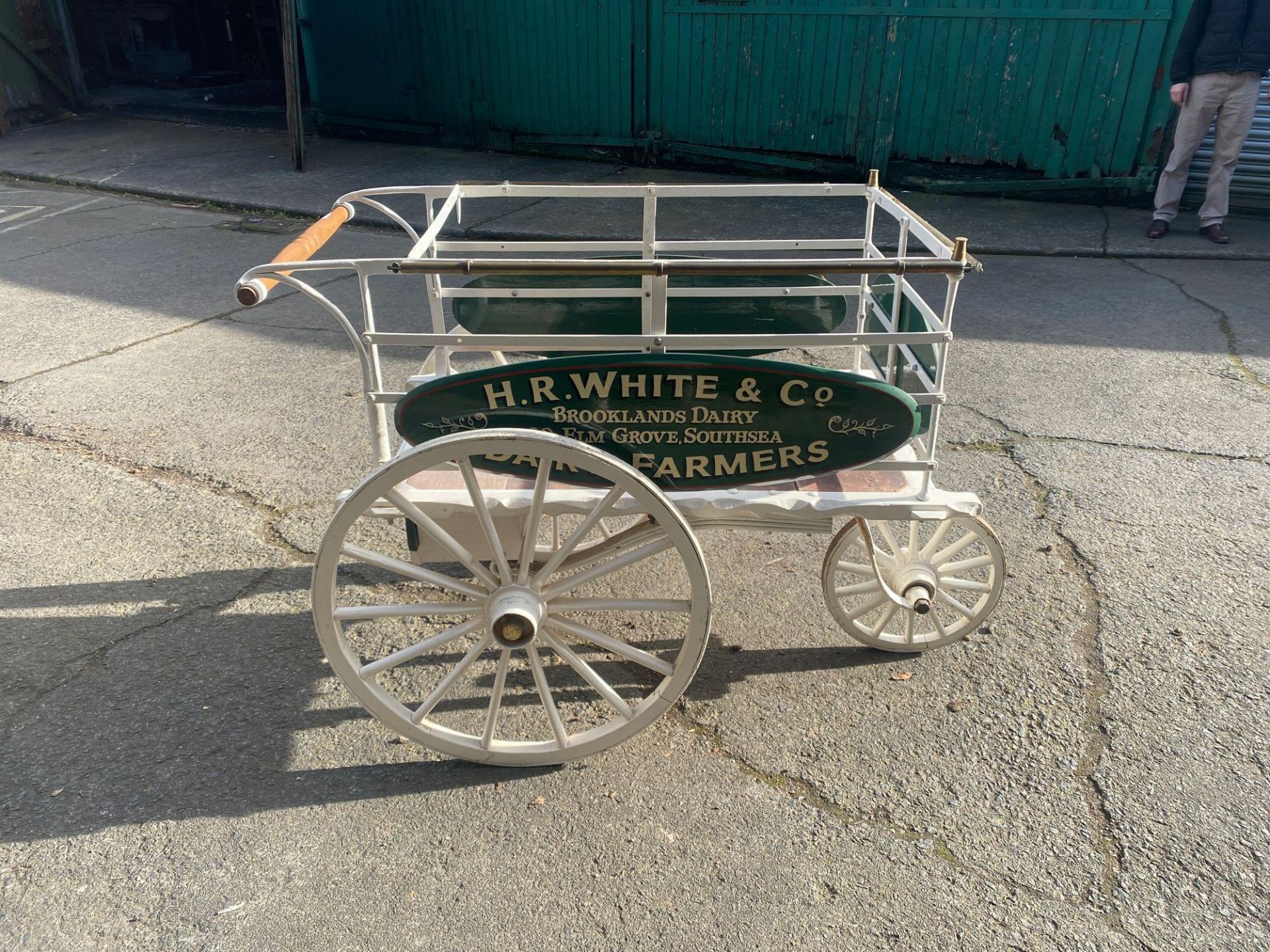 VICTORIAN THREE WHEEL MILK DELIVERY HAND CART - Image 3 of 8