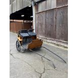 2 WHEEL PLEASURE VEHICLE suitable for a disabled driver