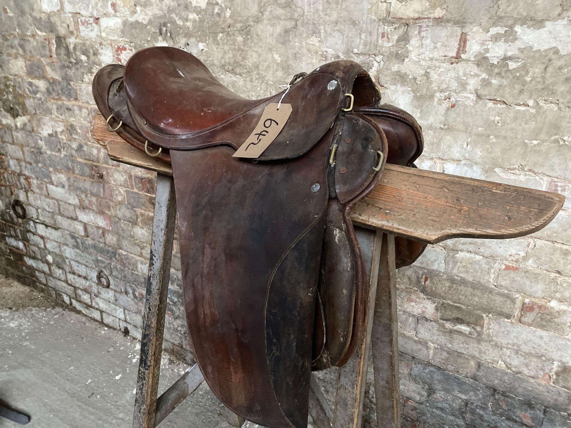17 1/2" military saddle by Frank Ringrose, together with a 17" military saddle - Image 3 of 4