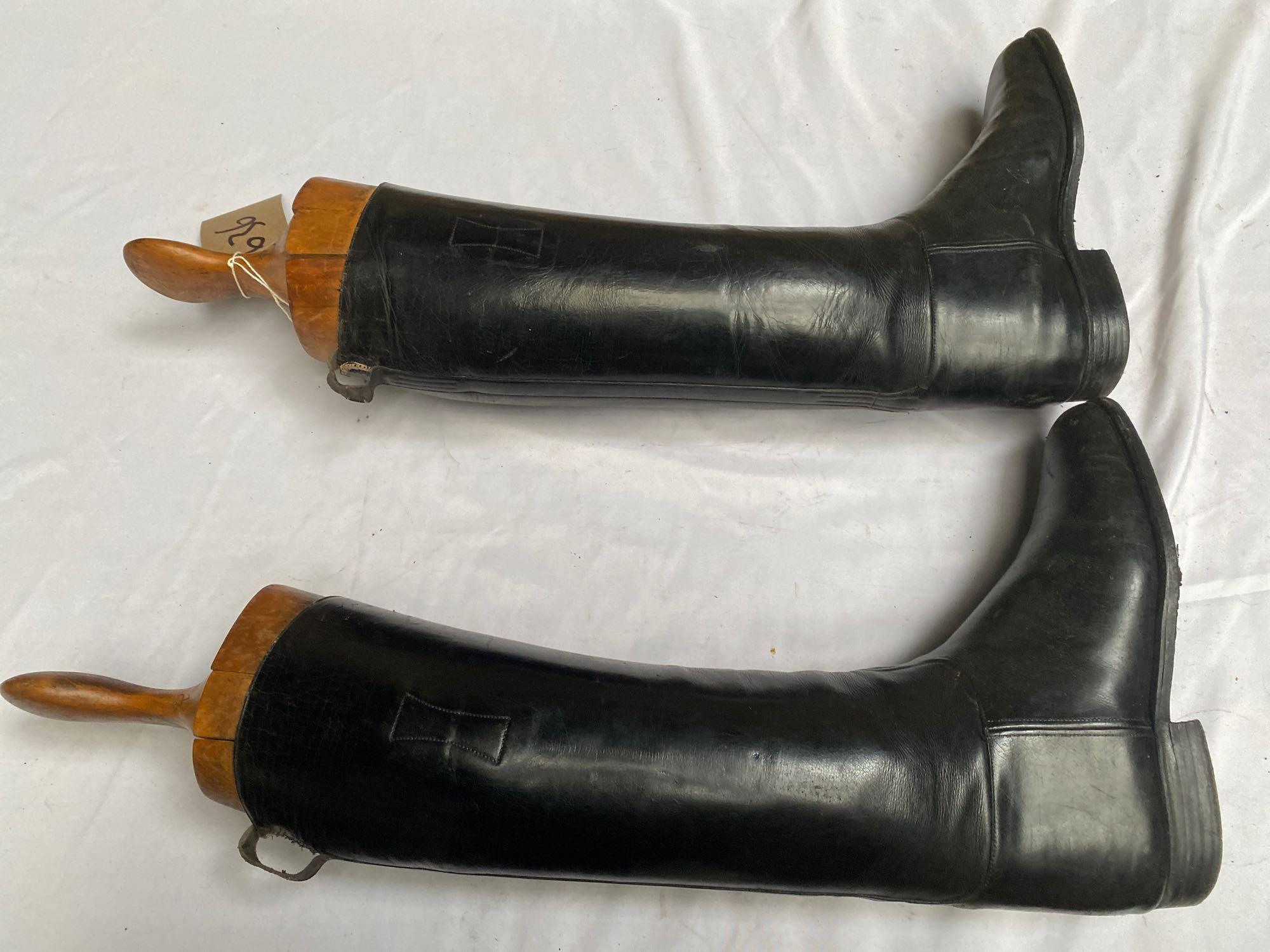 A pair of black leather long riding boots complete with wooden trees - Image 2 of 2