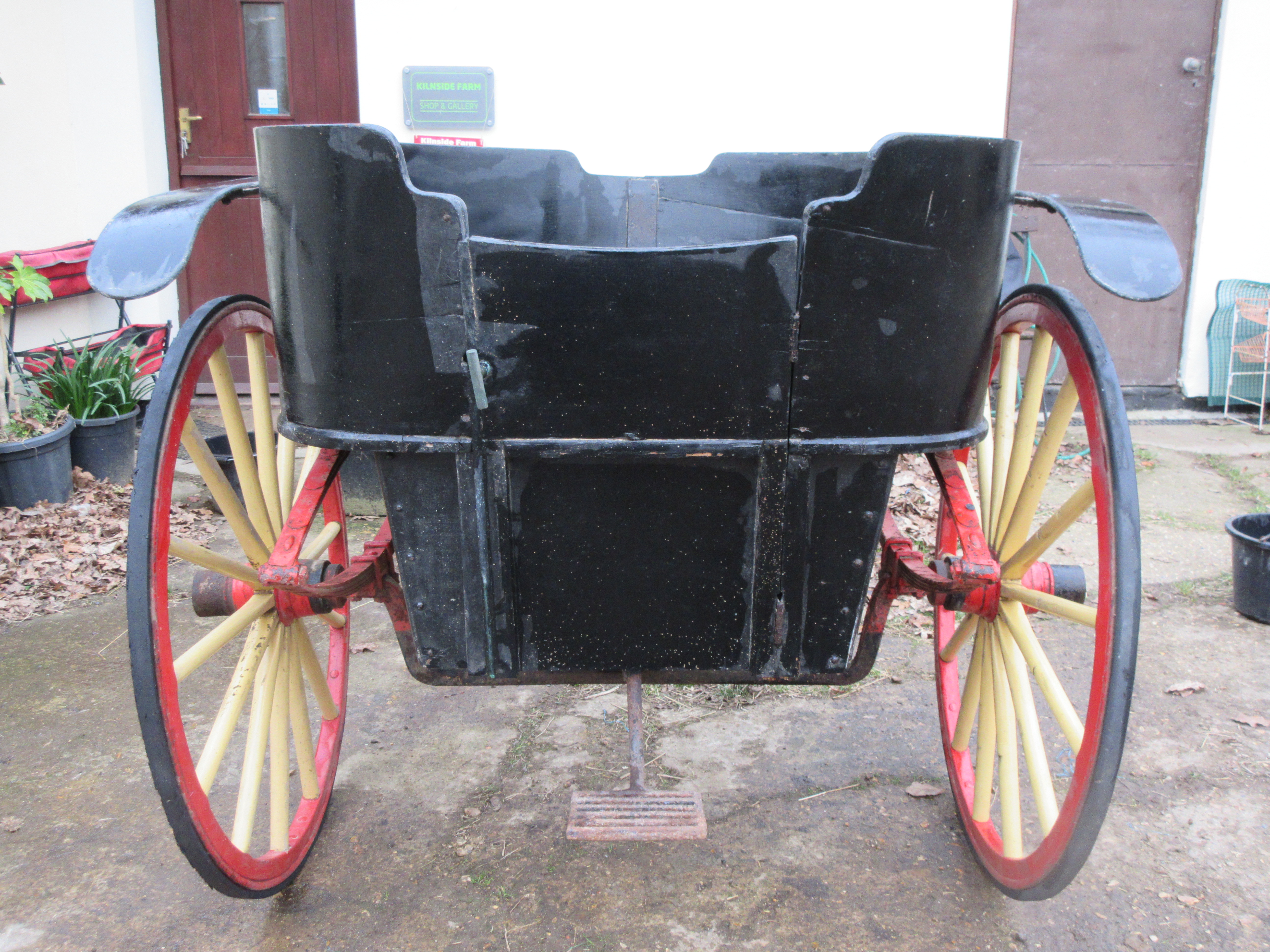 GOVERNESS CART built by Mackrill of Reading circa 1920 - Image 2 of 3