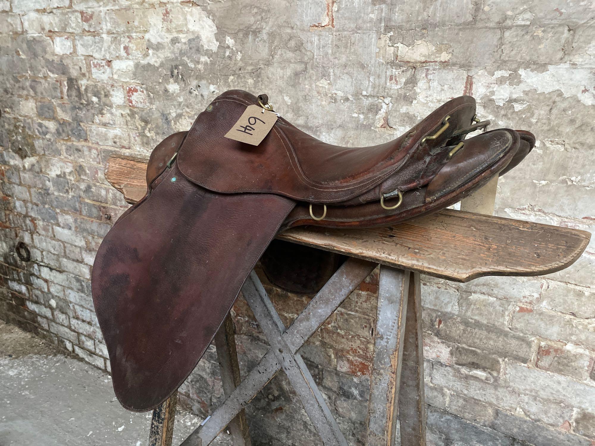 18" military saddle by Barnsby together with a 17" military saddle - Image 2 of 4