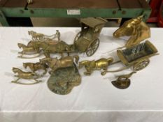Quantity of brass items