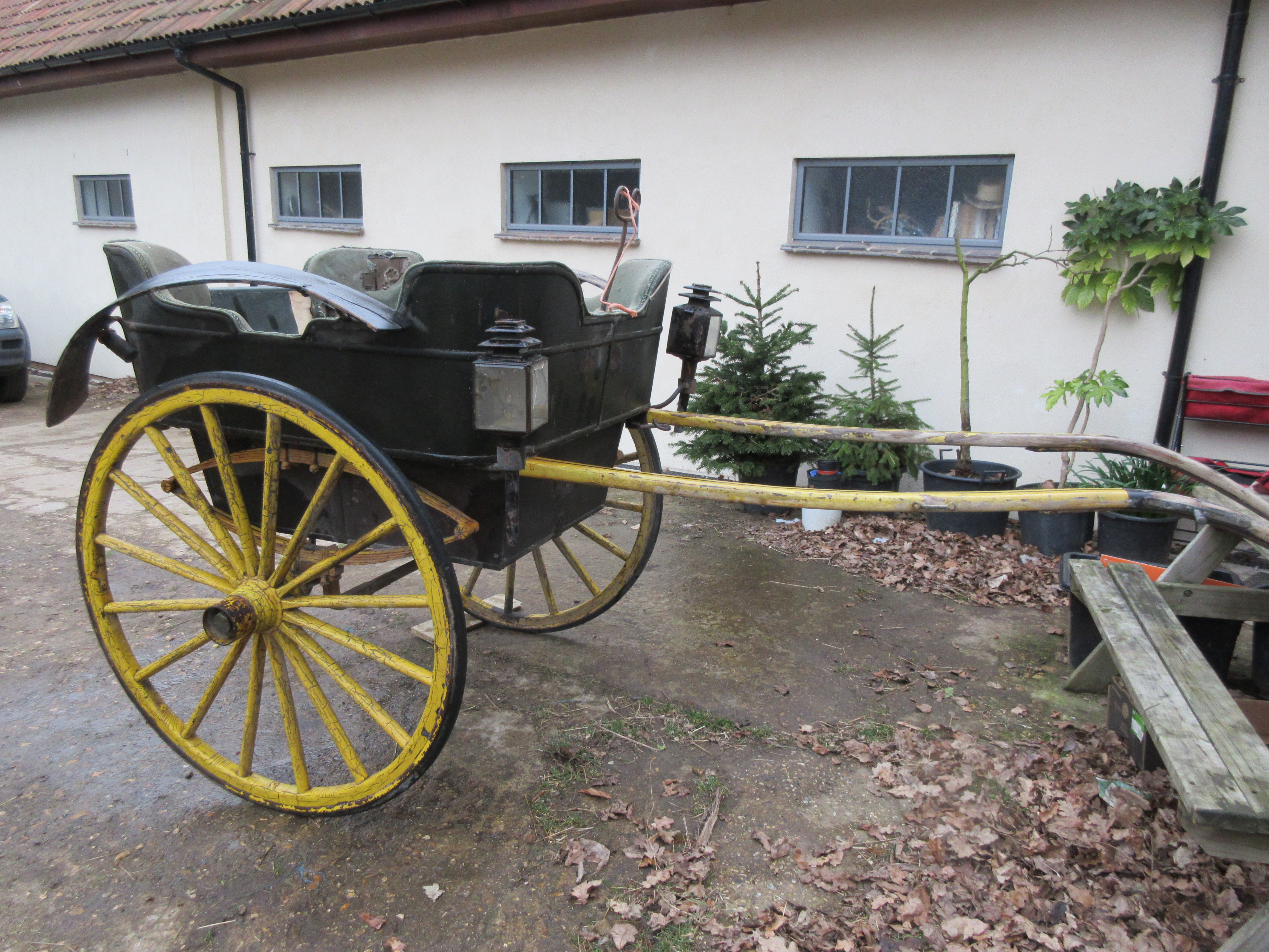 GOVERNESS CART built by Botwoods of Ipswich circa 1920