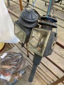 Pair of carriage lamps