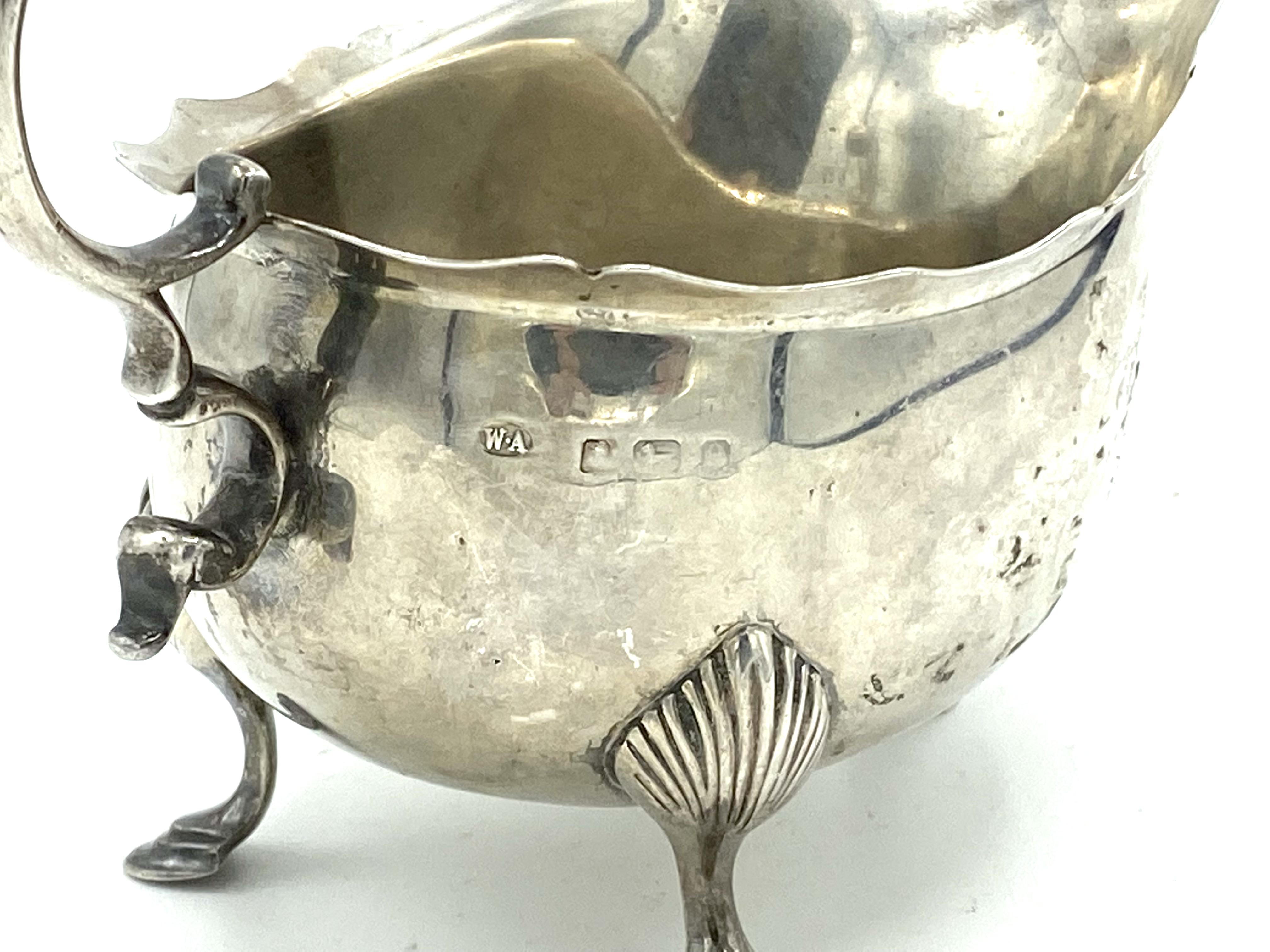 Silver sauce boat, 1951 by William Aitkin & Son - Image 4 of 4