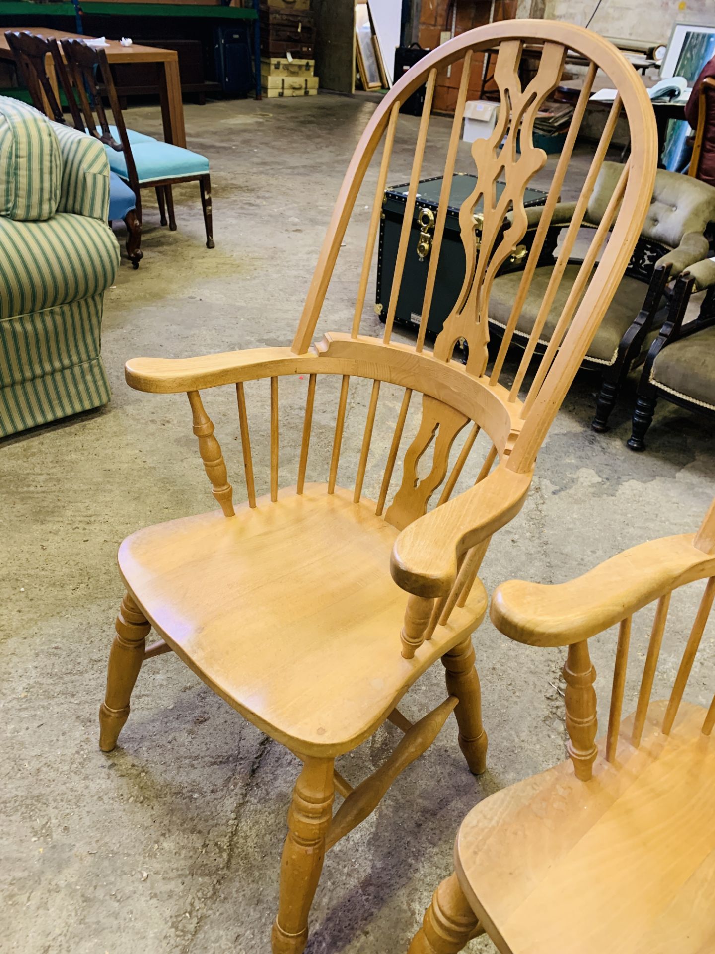 Pair of Windsor arm chairs - Bild 5 aus 5