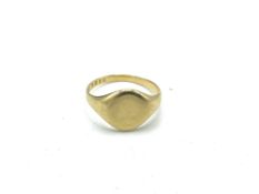 18ct gold signet ring